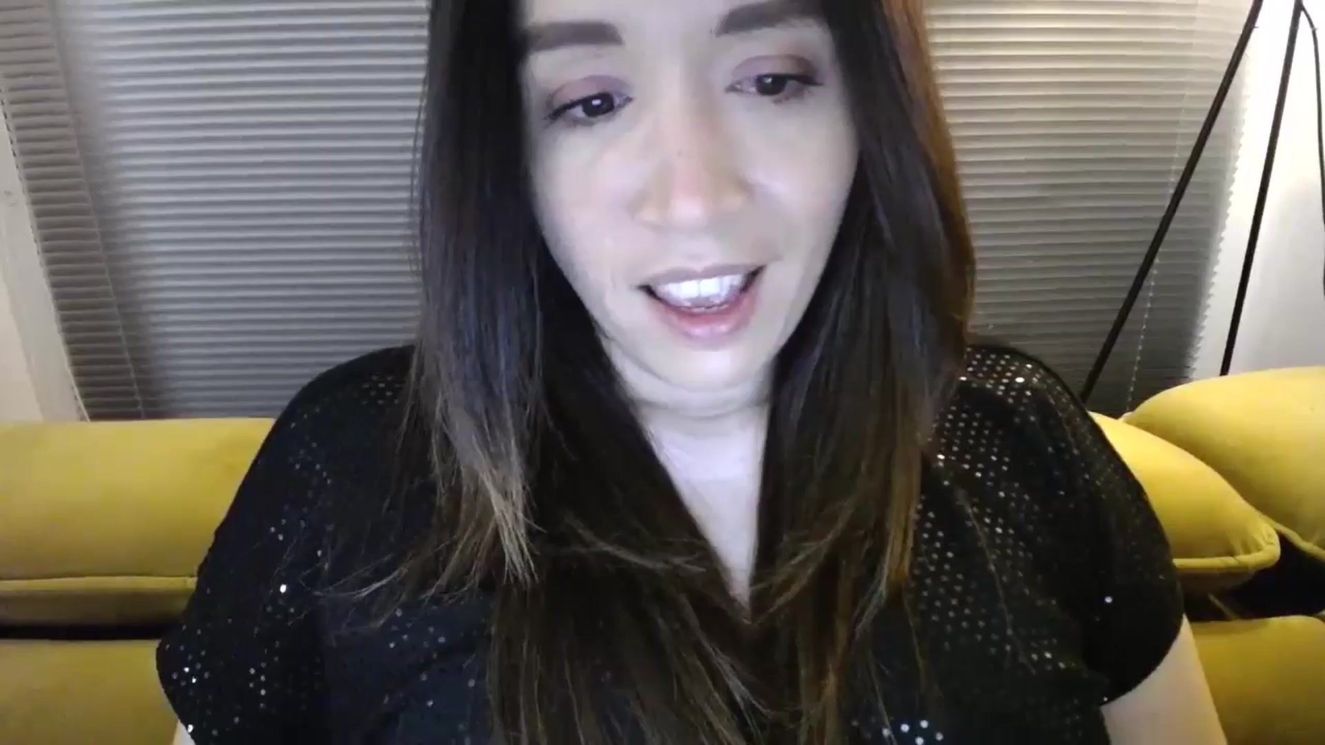 Gallery image thumbnail from Destiny____'s myfreecams stream on, 01/04/2025, 21:17 image 5 of 20