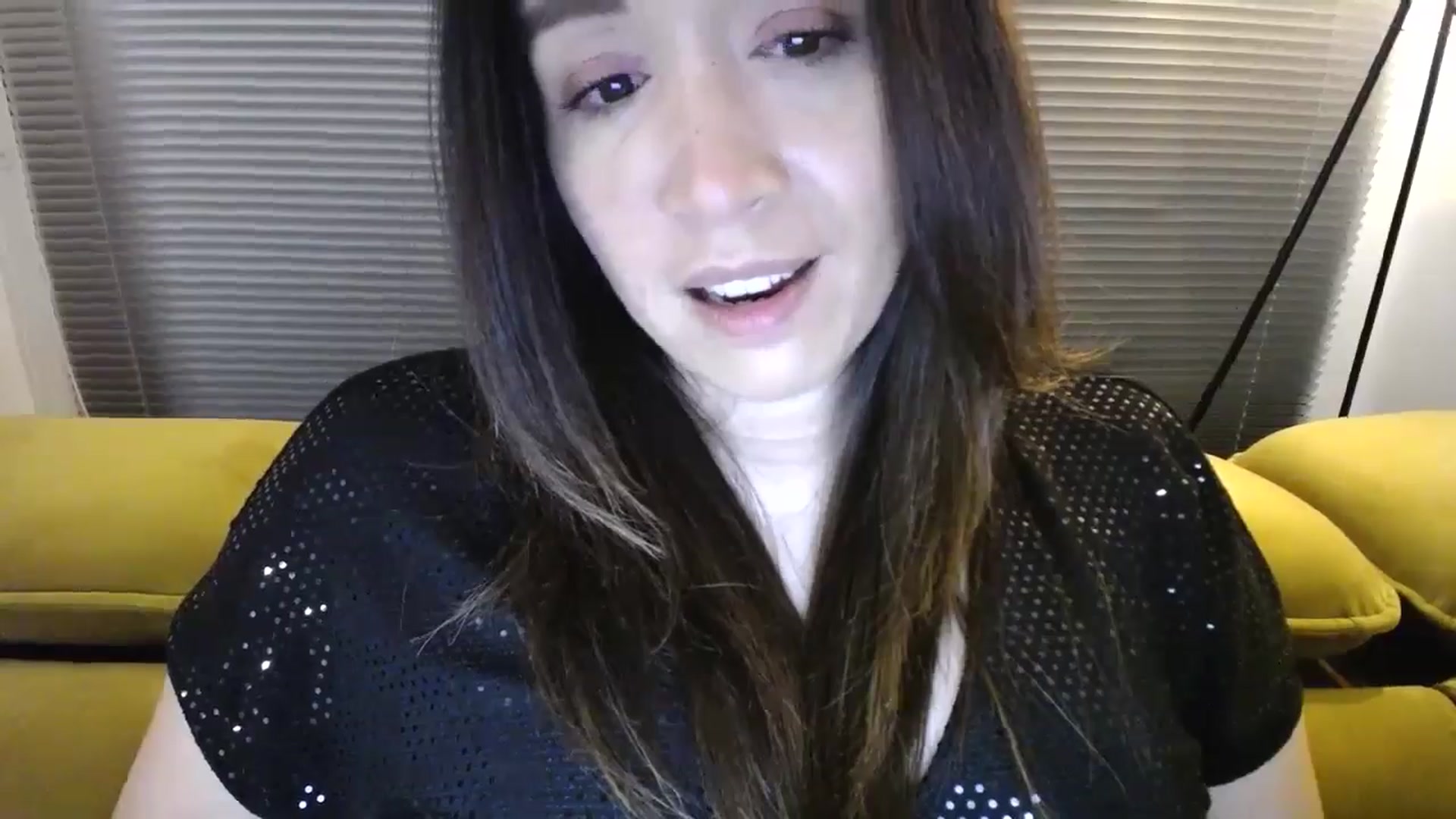Gallery image thumbnail from Destiny____'s myfreecams stream on, 01/04/2025, 21:17 image 3 of 20
