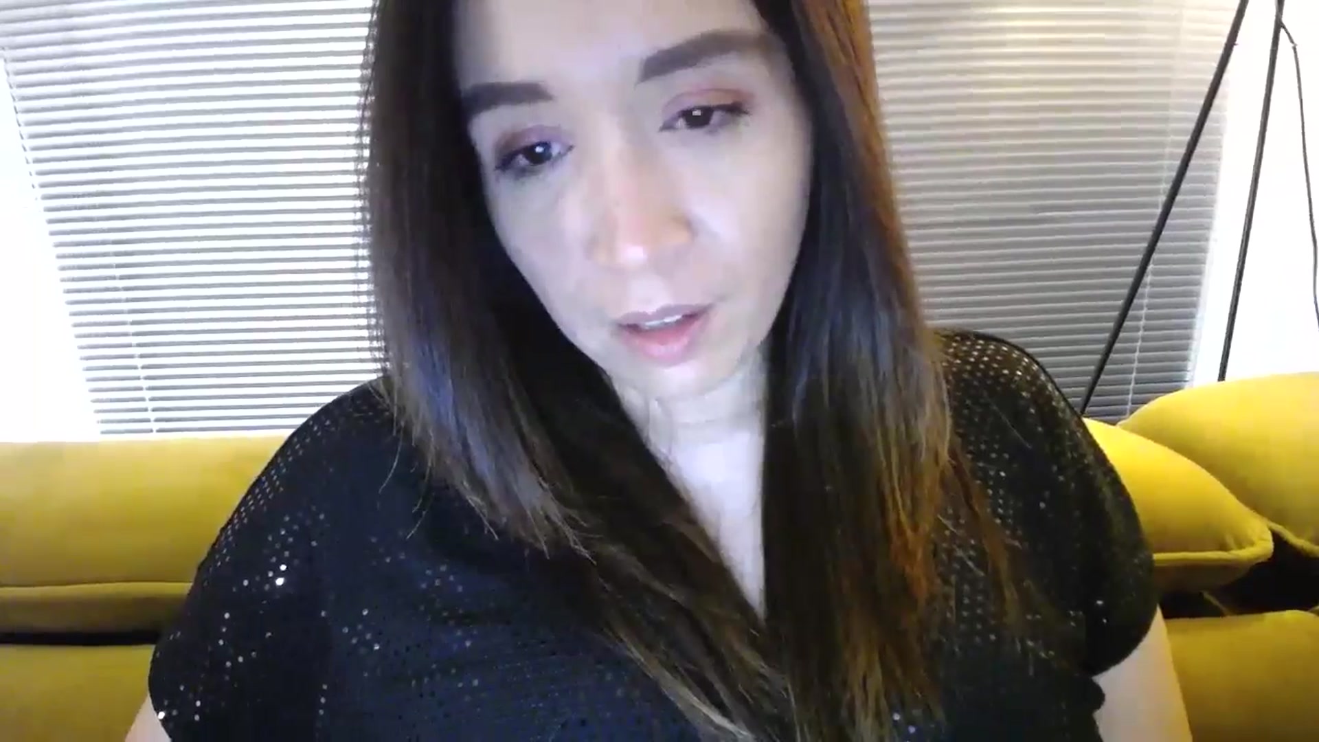 Gallery image thumbnail from Destiny____'s myfreecams stream on, 01/04/2025, 21:17 image 13 of 20