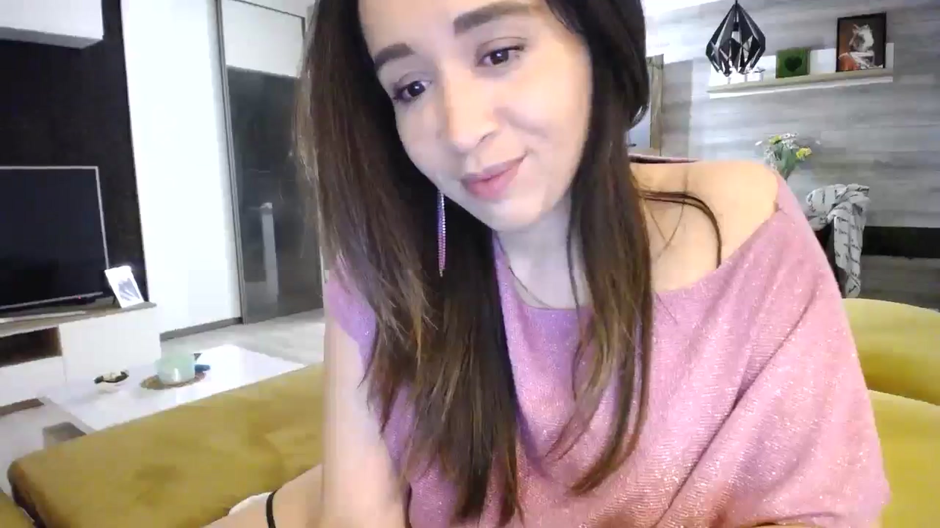 Gallery image thumbnail from Destiny____'s myfreecams stream on, 01/05/2025, 16:00 image 12 of 20