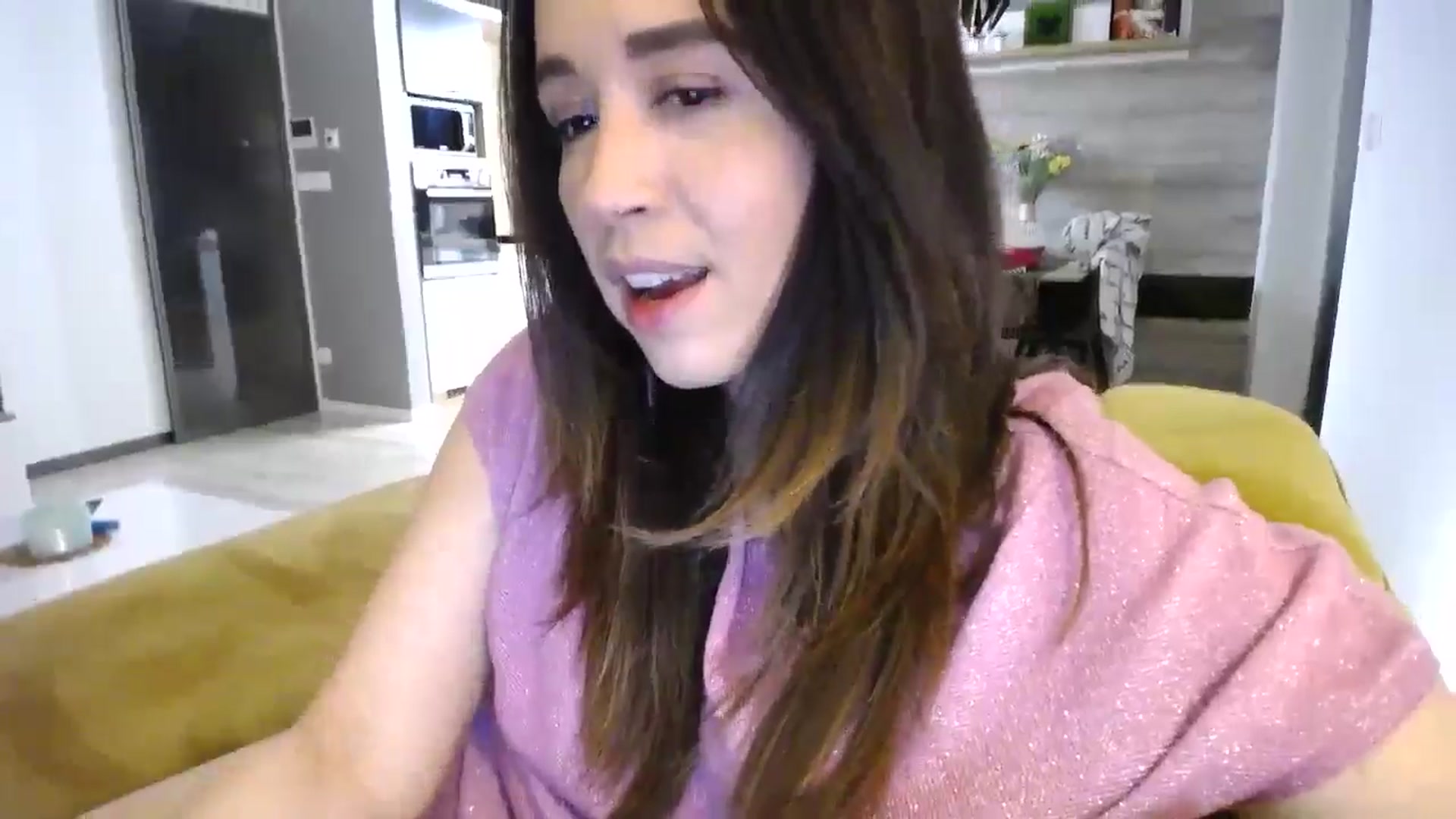 Gallery image thumbnail from Destiny____'s myfreecams stream on, 01/05/2025, 16:27 image 20 of 20