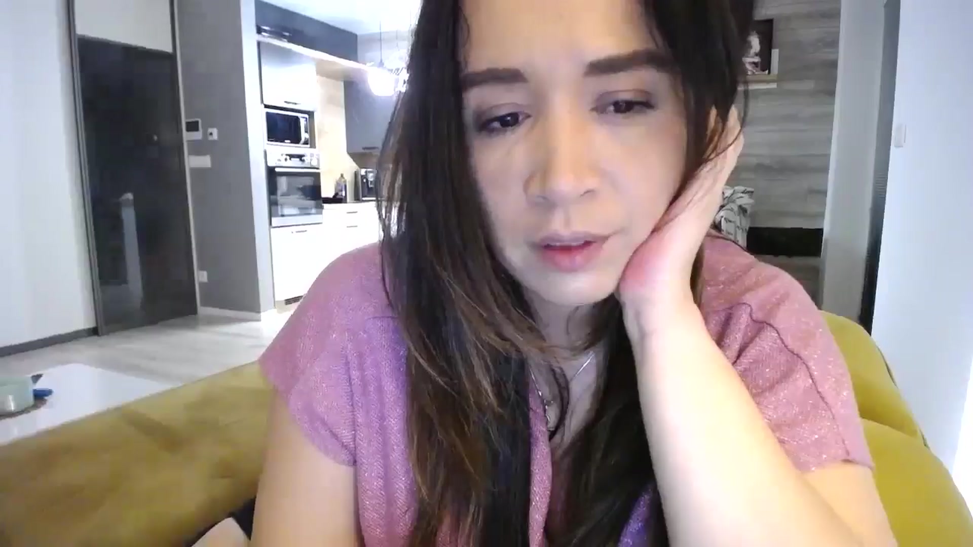 Gallery image thumbnail from Destiny____'s myfreecams stream on, 01/05/2025, 18:53 image 2 of 20