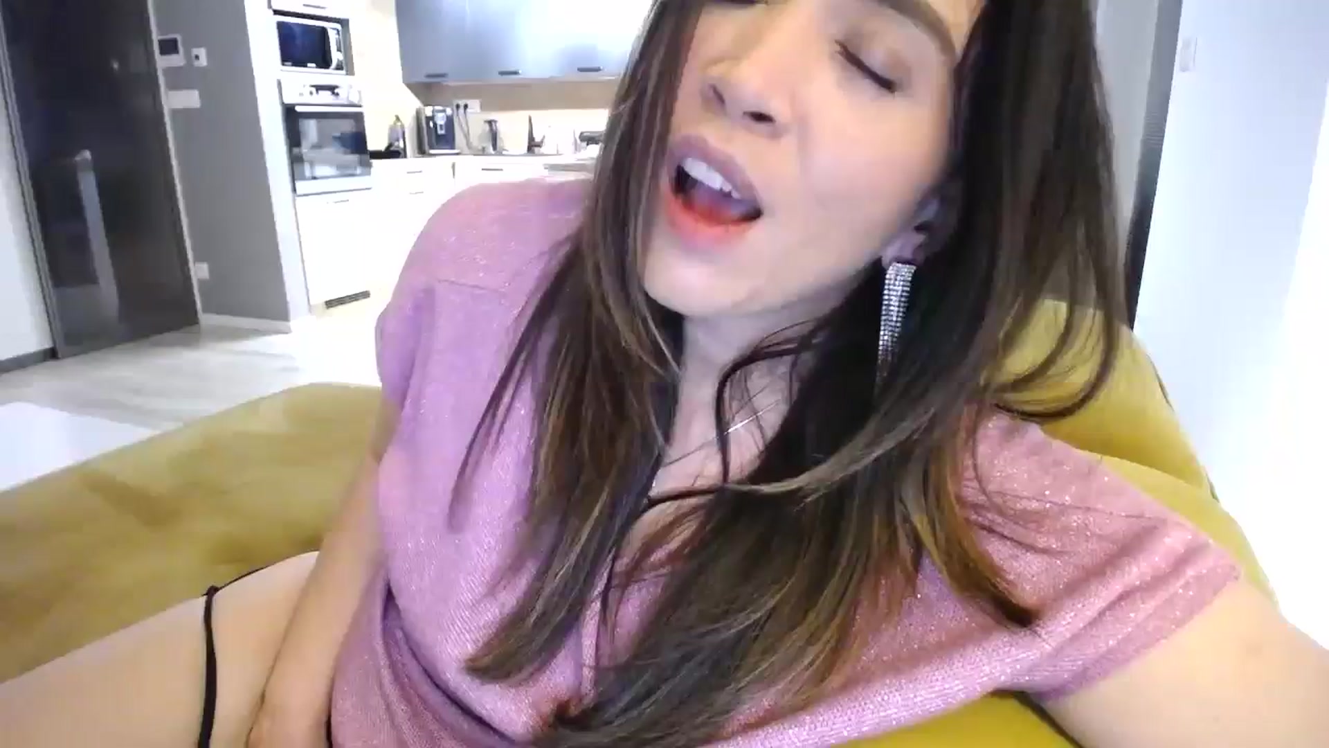 Gallery image thumbnail from Destiny____'s myfreecams stream on, 01/05/2025, 18:53 image 4 of 20