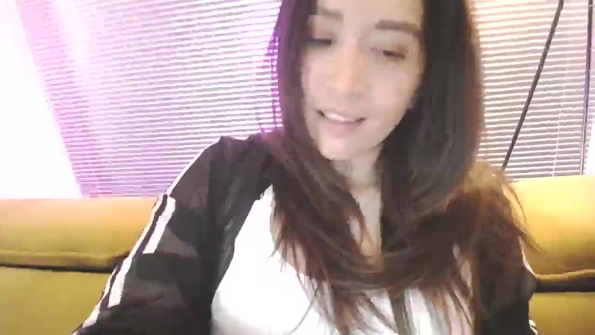 Gallery image thumbnail from Destiny____'s myfreecams stream on, 01/25/2025, 16:20 image 20 of 20