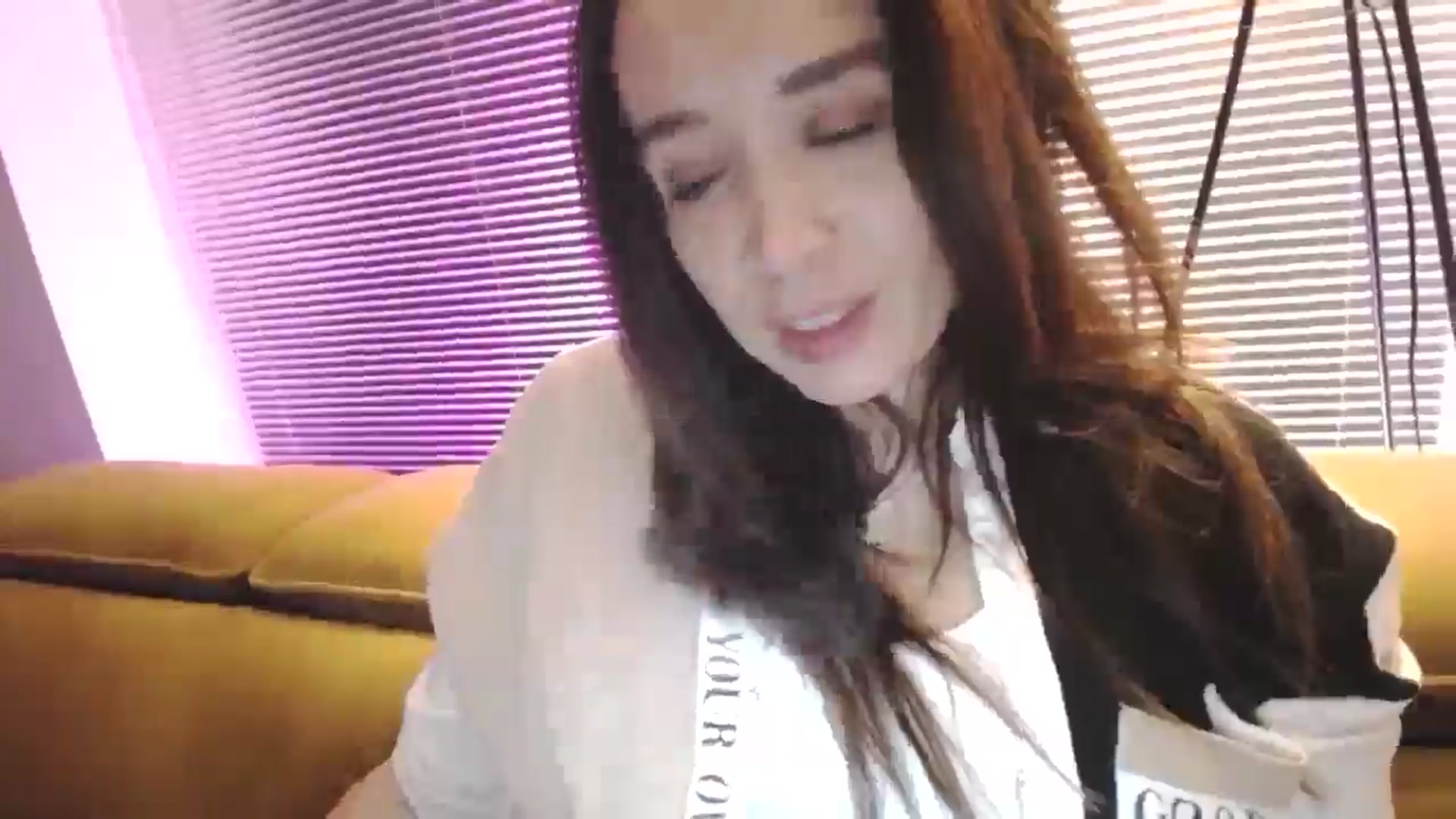 Gallery image thumbnail from Destiny____'s myfreecams stream on, 02/01/2025, 17:22 image 10 of 20