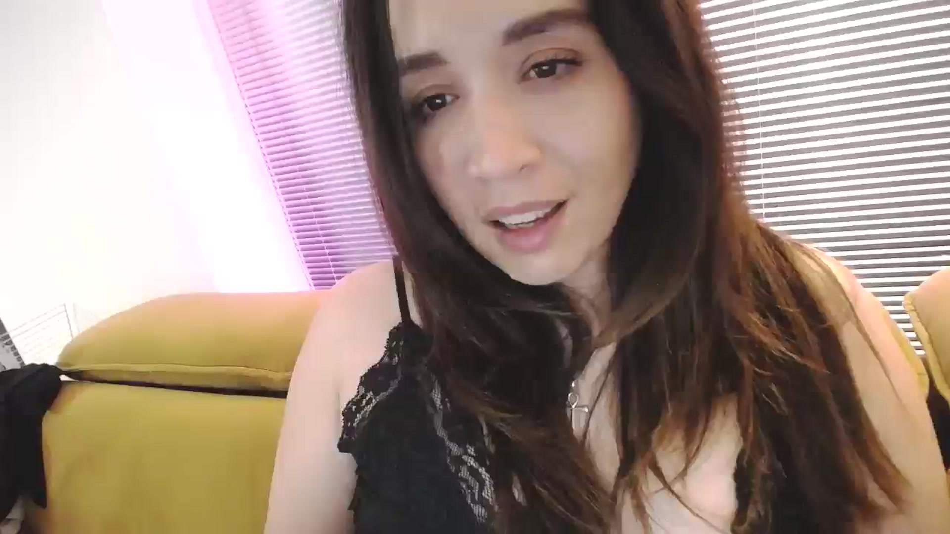 Gallery image thumbnail from Destiny____'s myfreecams stream on, 02/02/2025, 19:01 image 19 of 20