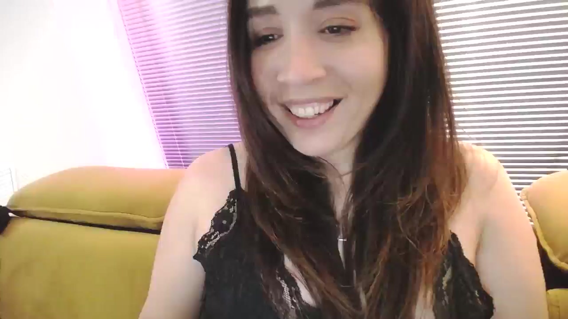 Gallery image thumbnail from Destiny____'s myfreecams stream on, 02/02/2025, 19:01 image 15 of 20