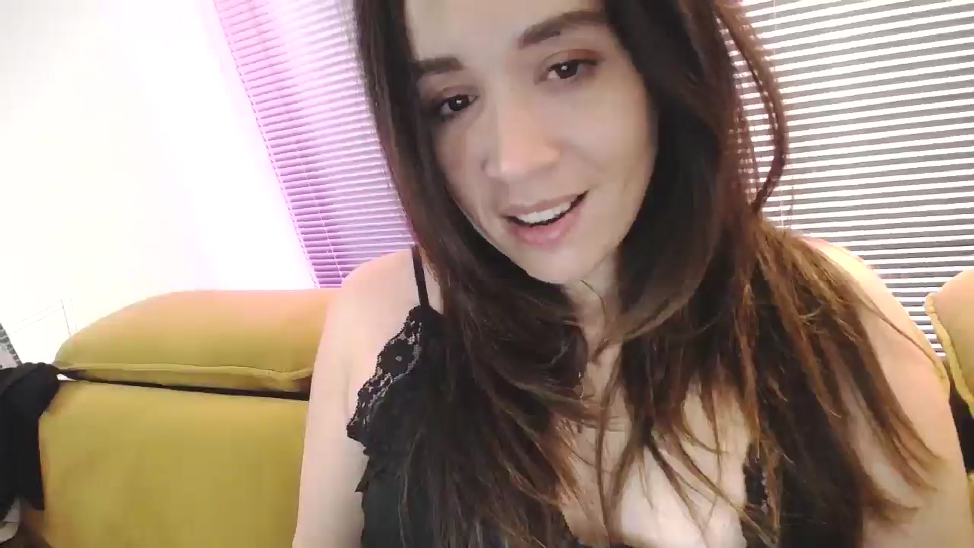 Gallery image thumbnail from Destiny____'s myfreecams stream on, 02/02/2025, 19:01 image 18 of 20