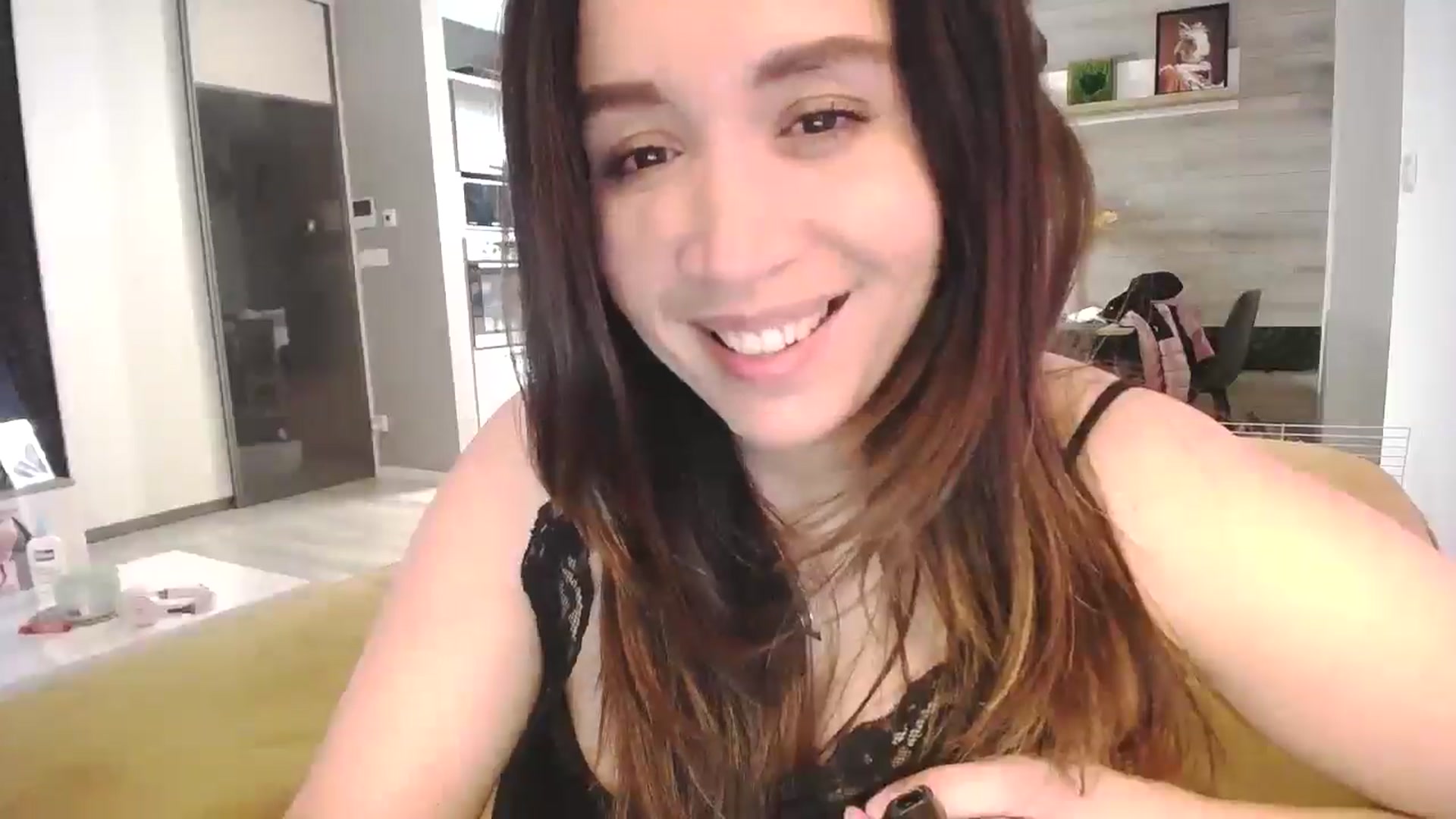 Gallery image thumbnail from Destiny____'s myfreecams stream on, 02/02/2025, 20:00 image 9 of 20