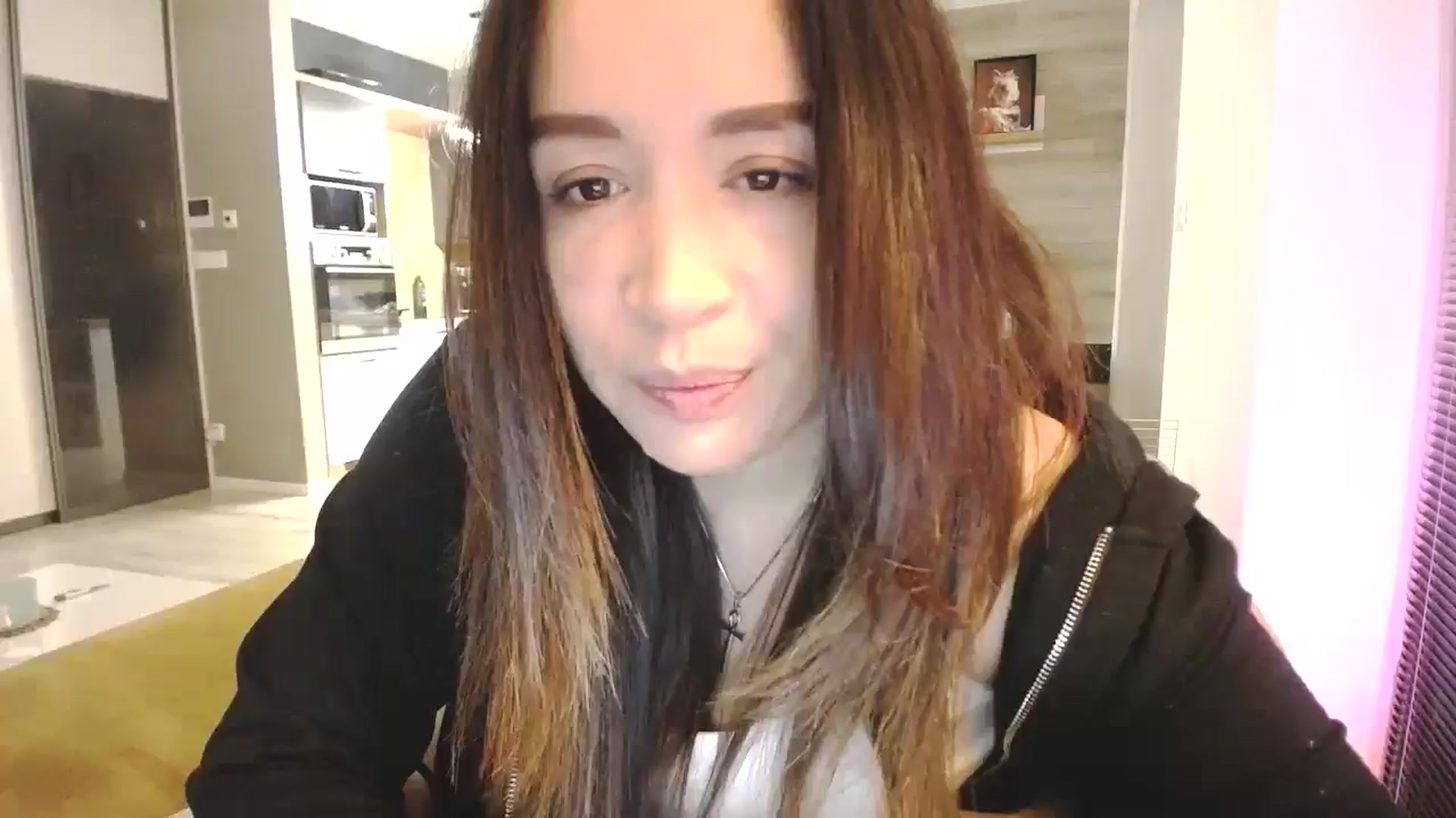 Gallery image thumbnail from Destiny____'s myfreecams stream on, 02/08/2025, 18:47 image 4 of 20