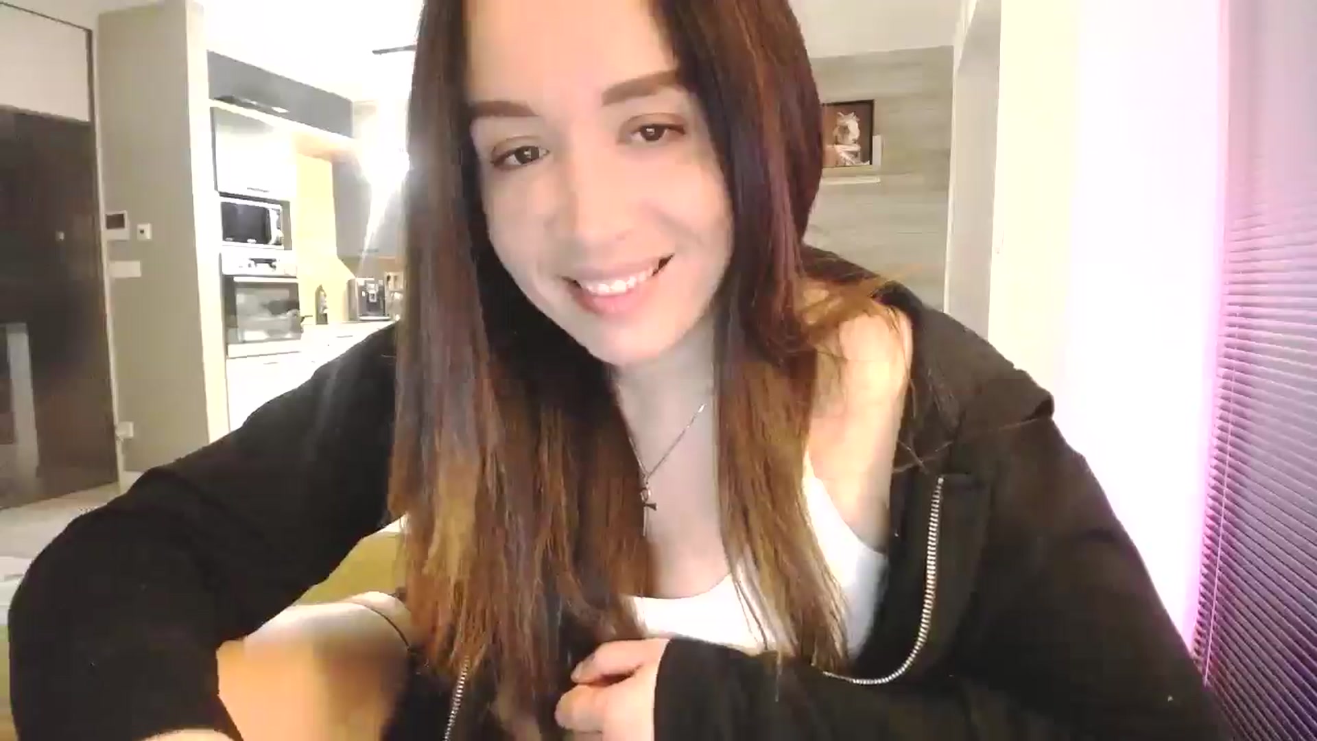 Gallery image thumbnail from Destiny____'s myfreecams stream on, 02/08/2025, 18:47 image 6 of 20