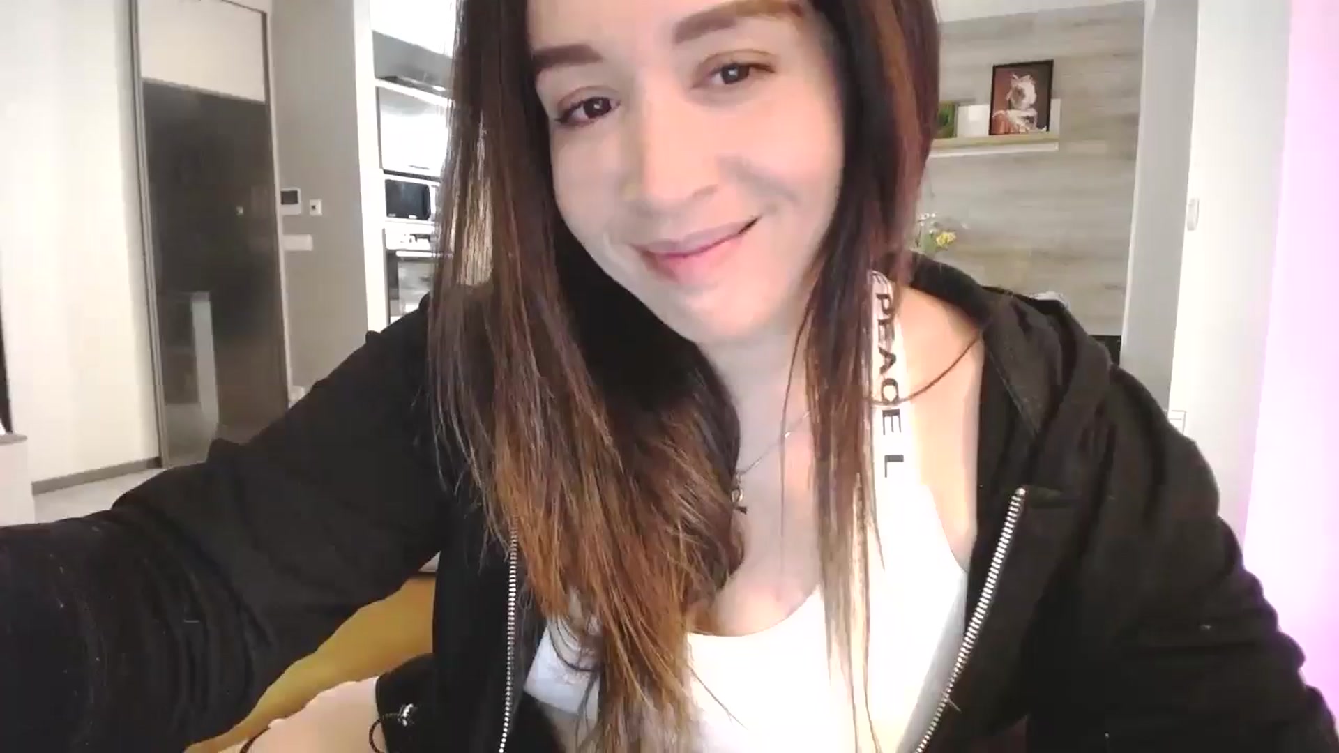 Gallery image thumbnail from Destiny____'s myfreecams stream on, 02/08/2025, 19:13 image 1 of 20
