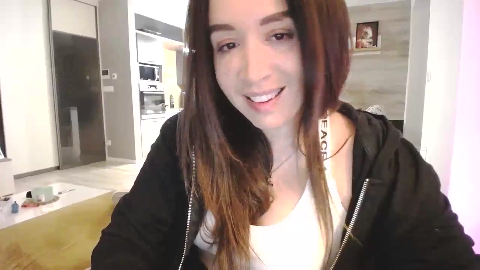 Gallery image thumbnail from Destiny____'s myfreecams stream on, 02/08/2025, 19:13 image 4 of 20