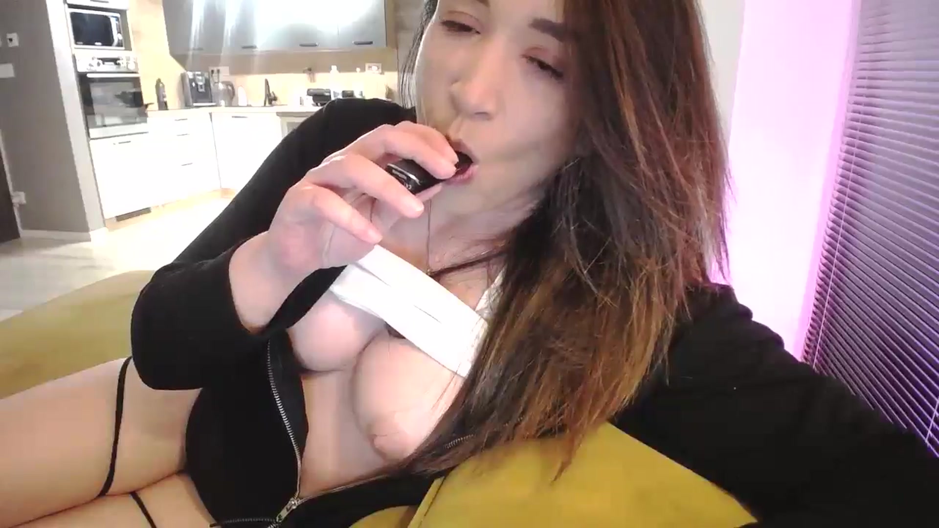 Gallery image thumbnail from Destiny____'s myfreecams stream on, 02/08/2025, 20:55 image 2 of 20