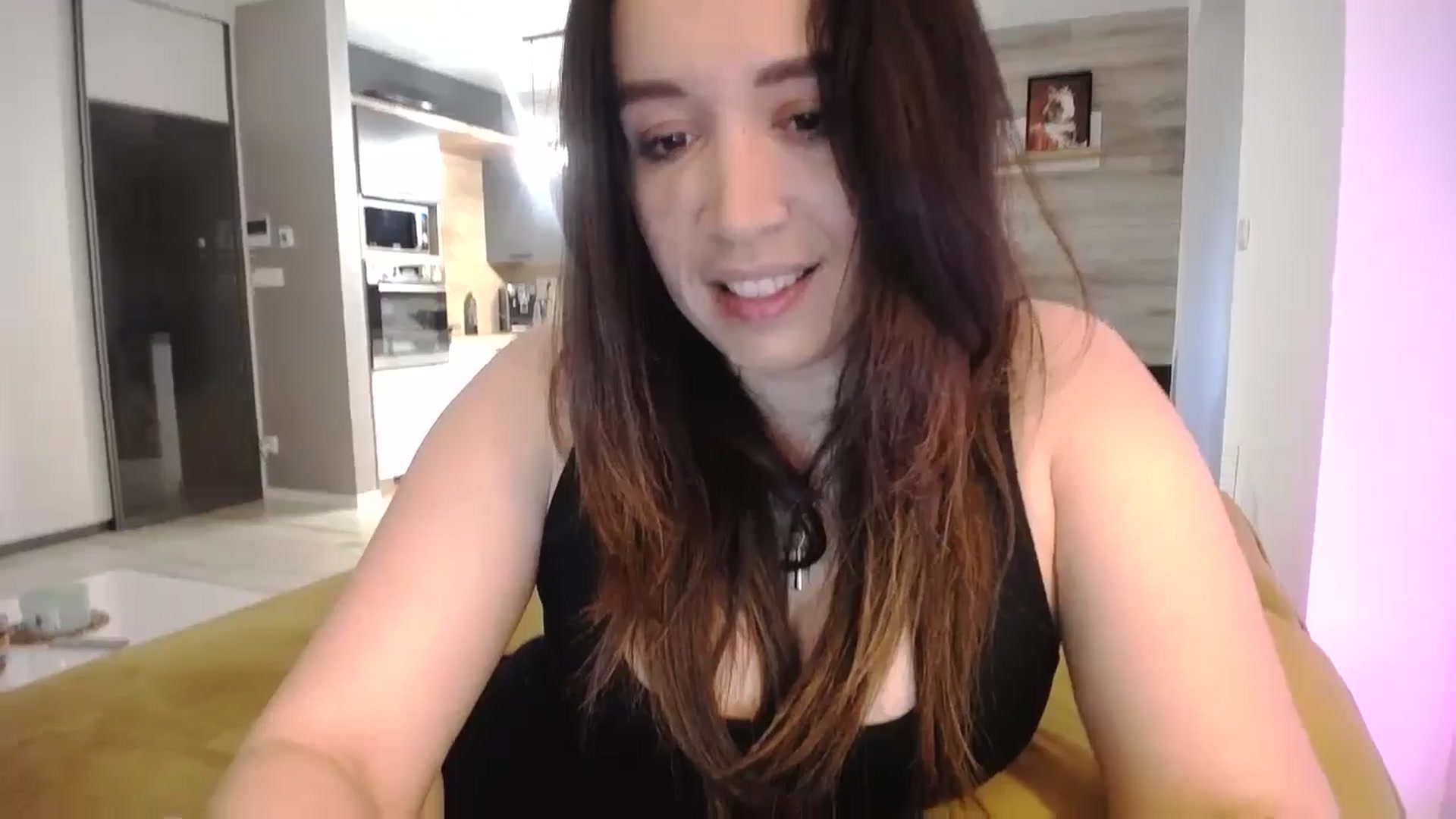 Gallery image thumbnail from Destiny____'s myfreecams stream on, 02/09/2025, 15:21 image 7 of 20