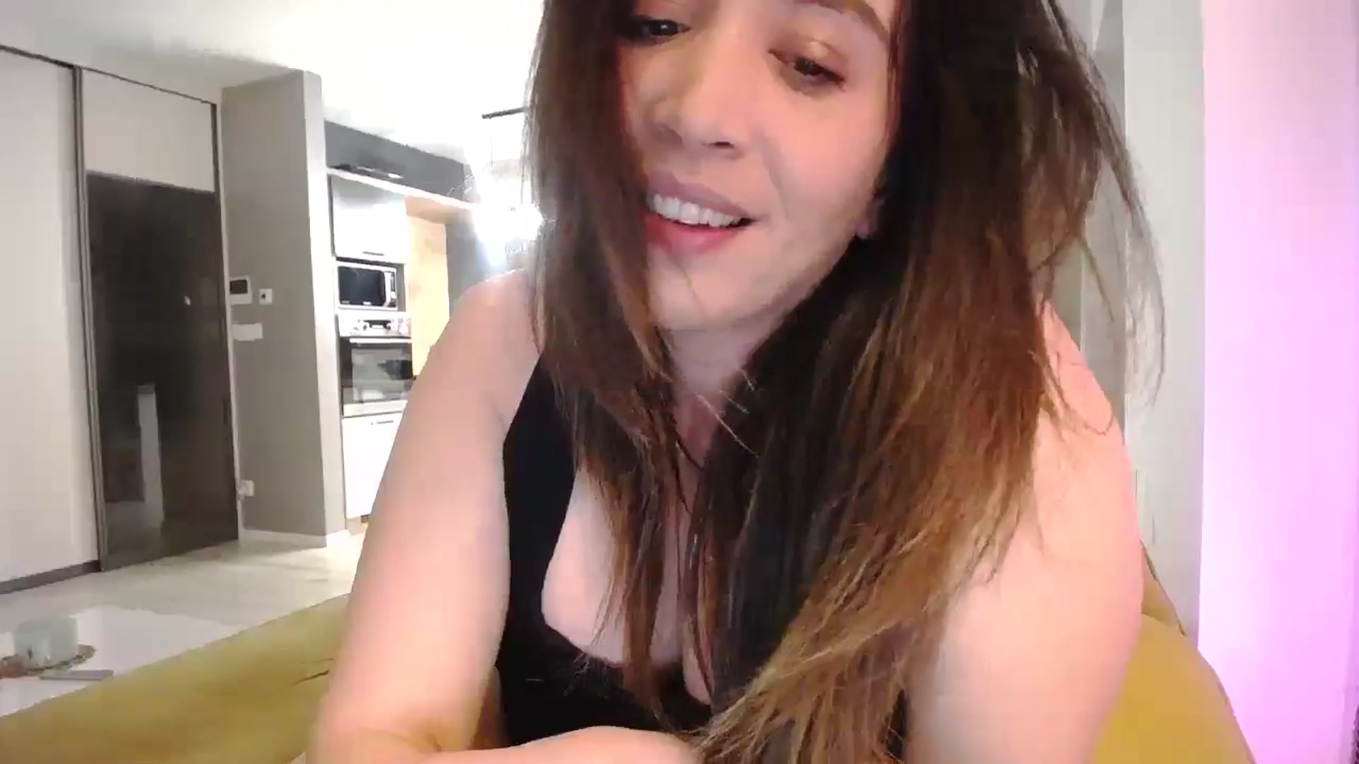 Gallery image thumbnail from Destiny____'s myfreecams stream on, 02/09/2025, 17:18 image 15 of 20