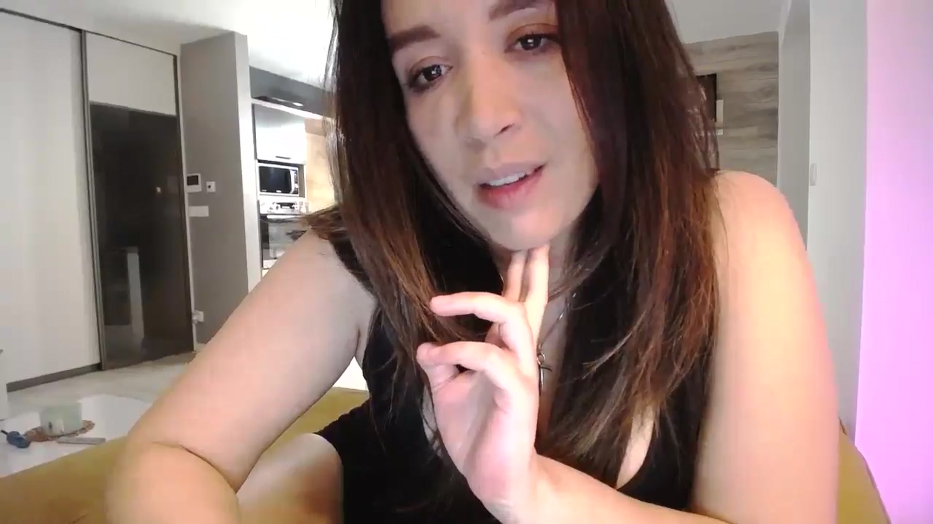 Gallery image thumbnail from Destiny____'s myfreecams stream on, 02/09/2025, 17:18 image 6 of 20