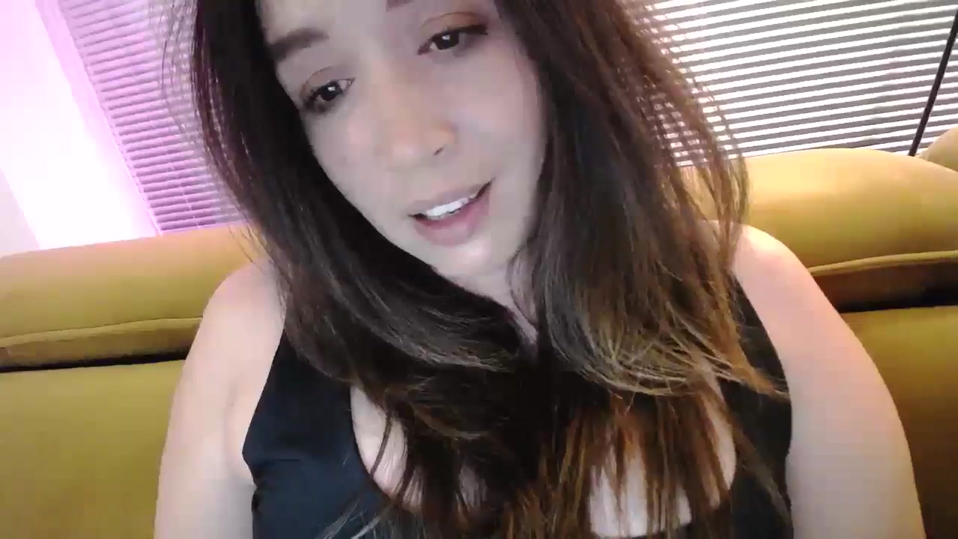 Gallery image thumbnail from Destiny____'s myfreecams stream on, 02/09/2025, 17:18 image 19 of 20