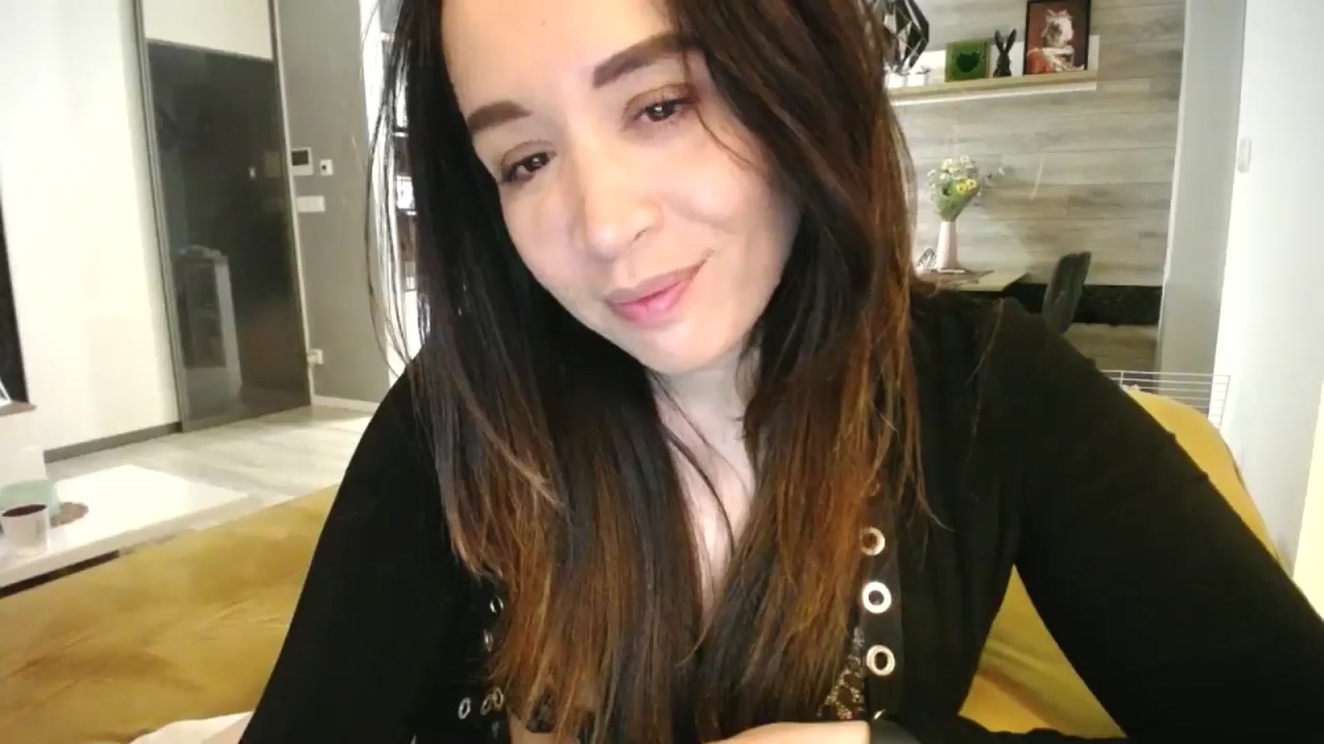 Gallery image thumbnail from Destiny____'s myfreecams stream on, 03/01/2025, 18:45 image 2 of 20