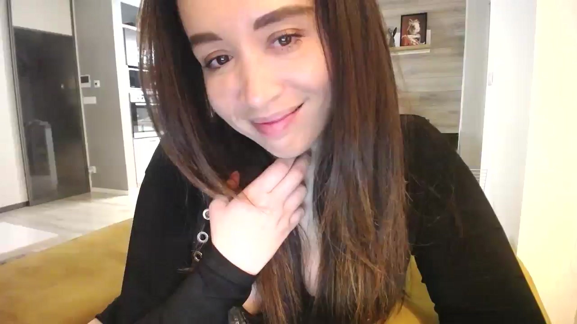 Gallery image thumbnail from Destiny____'s myfreecams stream on, 03/01/2025, 18:45 image 18 of 20