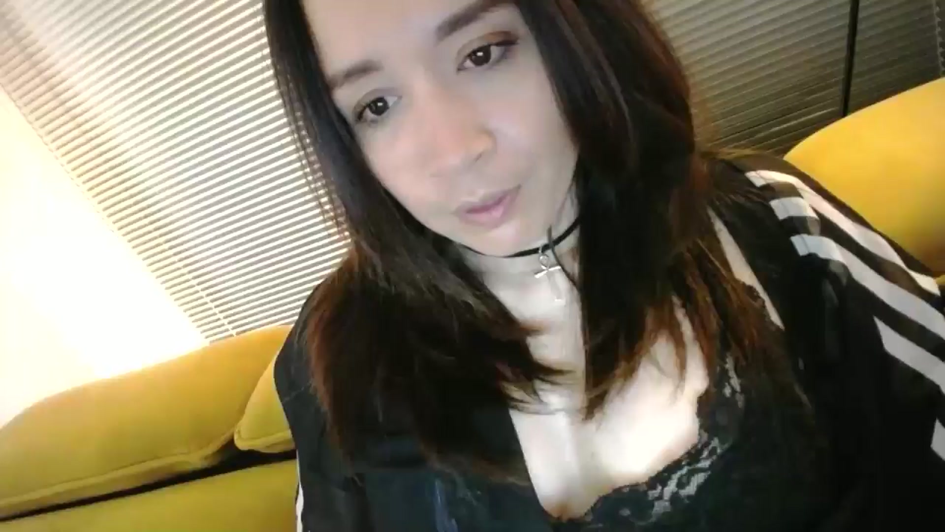Gallery image thumbnail from Destiny____'s myfreecams stream on, 03/25/2025, 22:11 image 1 of 20