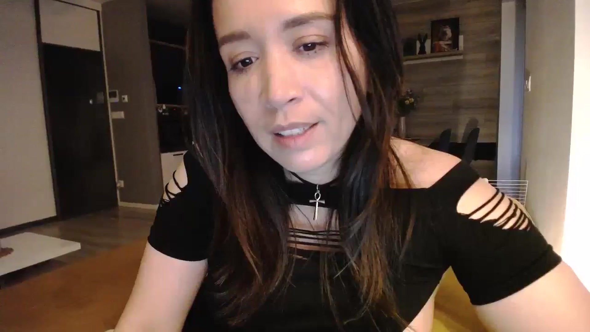 Gallery image thumbnail from Destiny____'s myfreecams stream on, 03/27/2025, 18:20 image 13 of 20