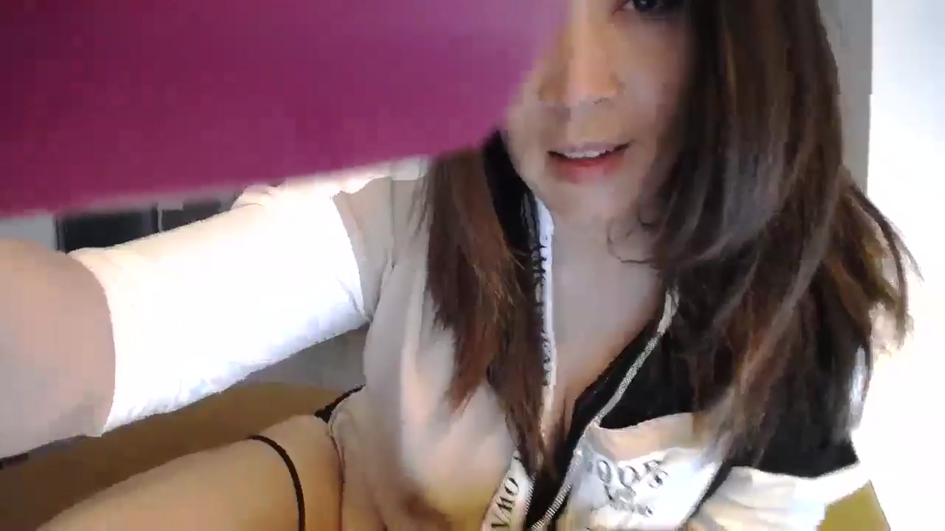 Gallery image thumbnail from Destiny____'s myfreecams stream on, 03/29/2025, 14:44 image 3 of 20