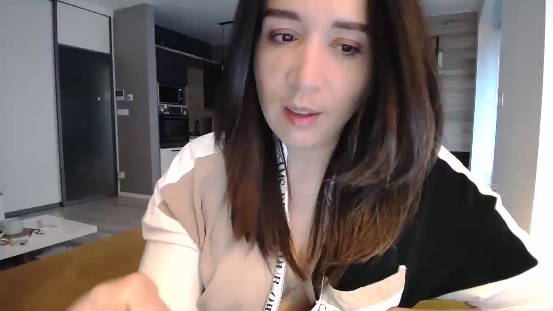 Gallery image thumbnail from Destiny____'s myfreecams stream on, 03/29/2025, 14:44 image 1 of 20