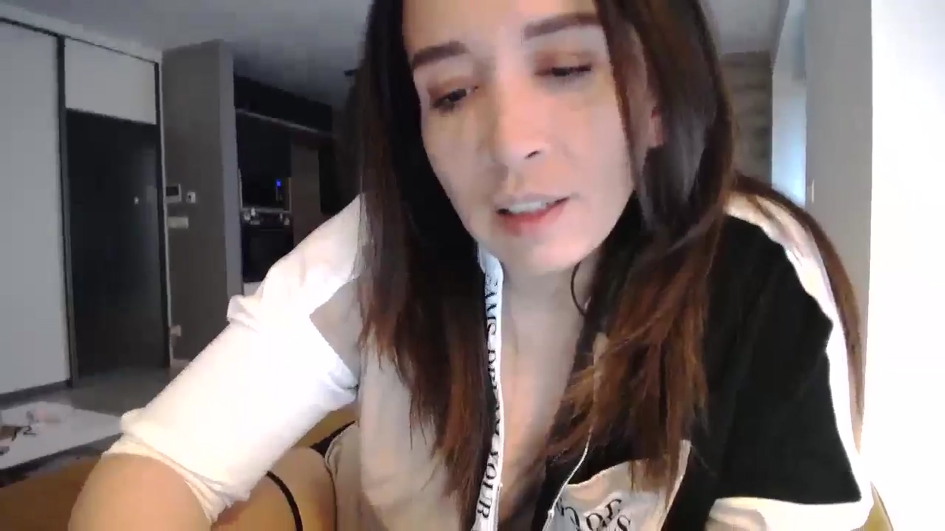 Gallery image thumbnail from Destiny____'s myfreecams stream on, 03/29/2025, 14:44 image 4 of 20