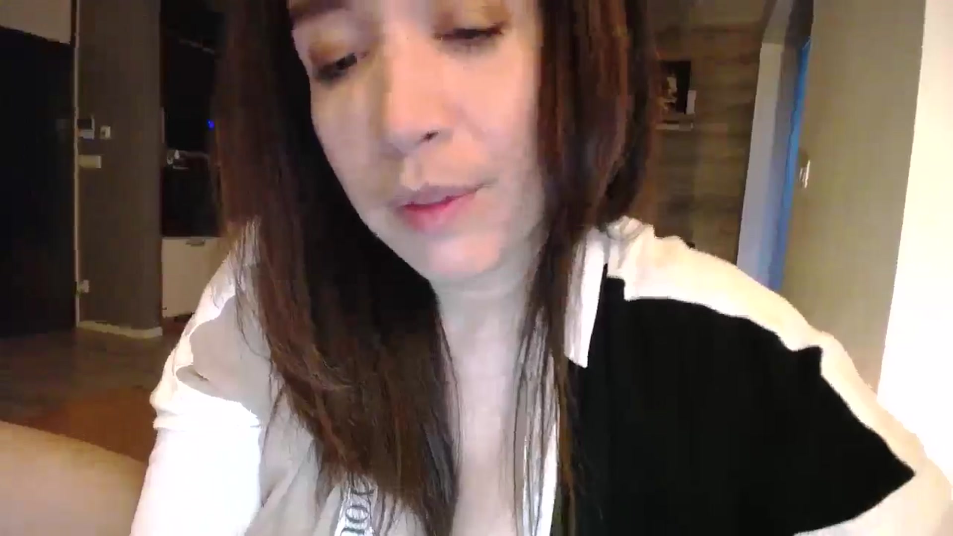 Gallery image thumbnail from Destiny____'s myfreecams stream on, 03/29/2025, 17:44 image 16 of 20