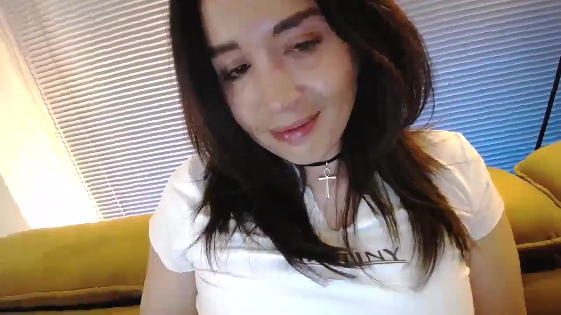Gallery image thumbnail from Destiny____'s myfreecams stream on, 03/30/2025, 17:31 image 10 of 20