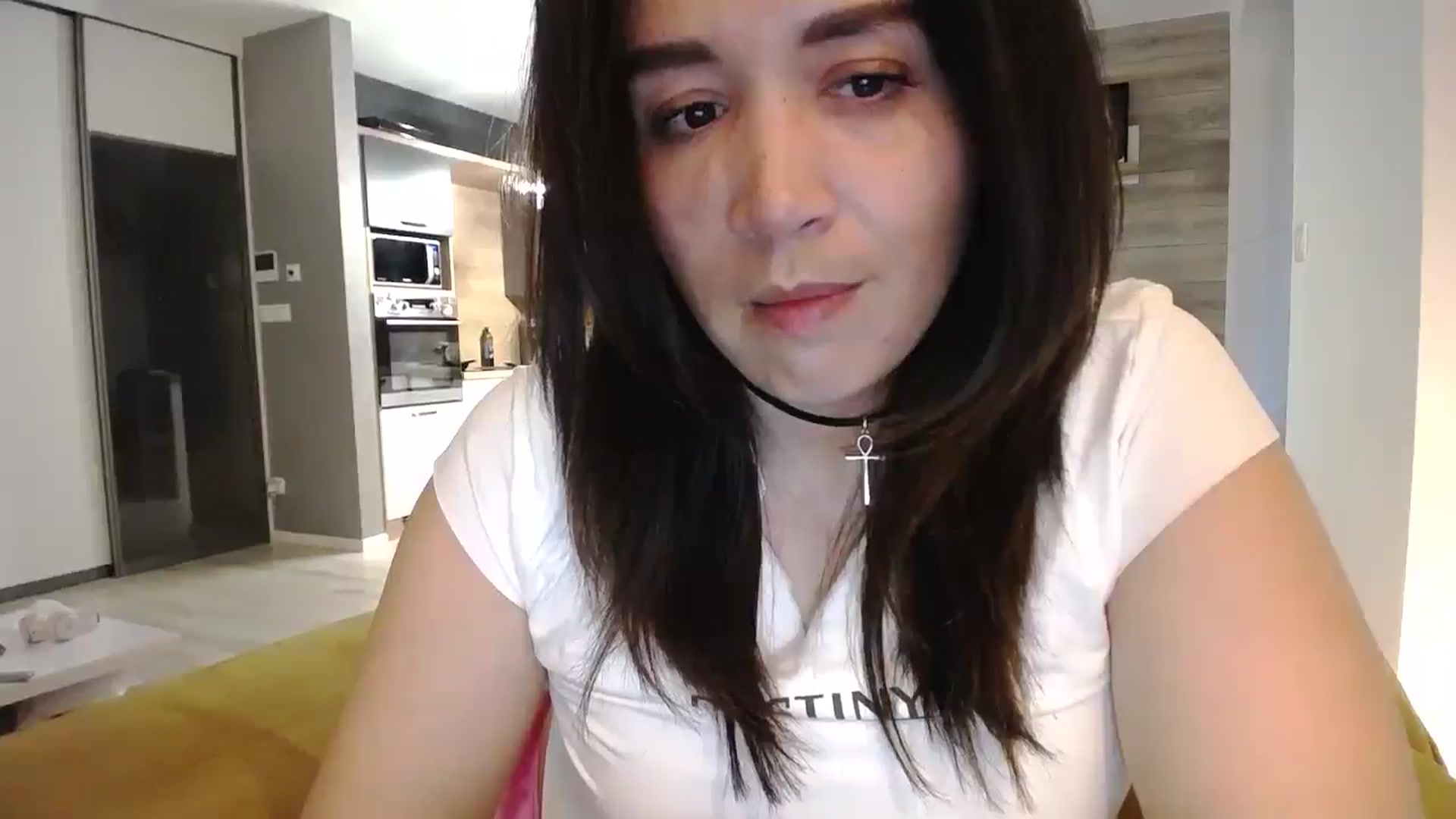 Gallery image thumbnail from Destiny____'s myfreecams stream on, 03/30/2025, 17:31 image 6 of 20