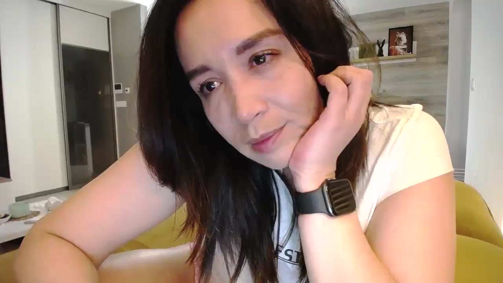 Gallery image thumbnail from Destiny____'s myfreecams stream on, 03/30/2025, 17:31 image 17 of 20