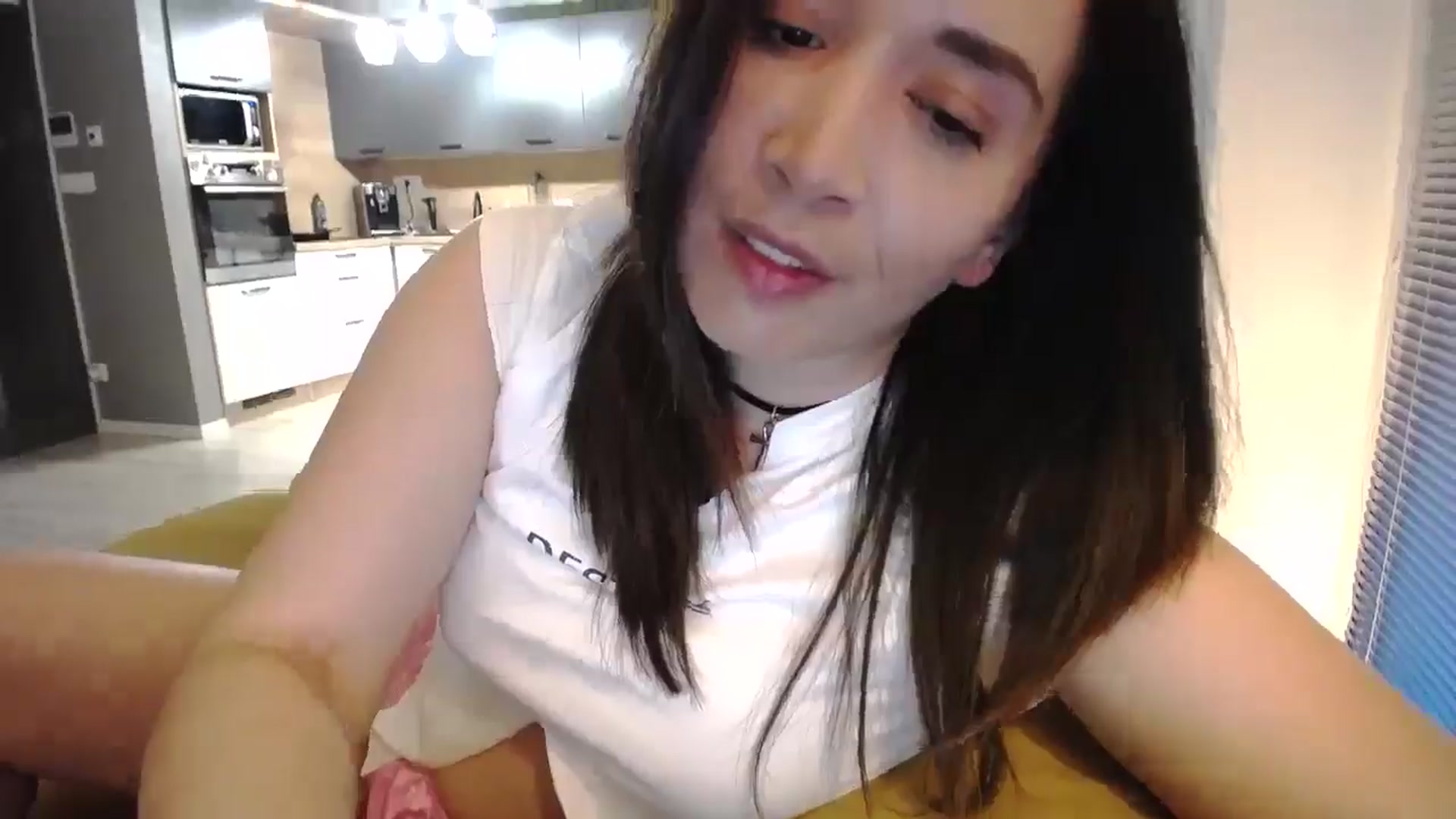 Gallery image thumbnail from Destiny____'s myfreecams stream on, 04/06/2025, 17:54 image 14 of 20