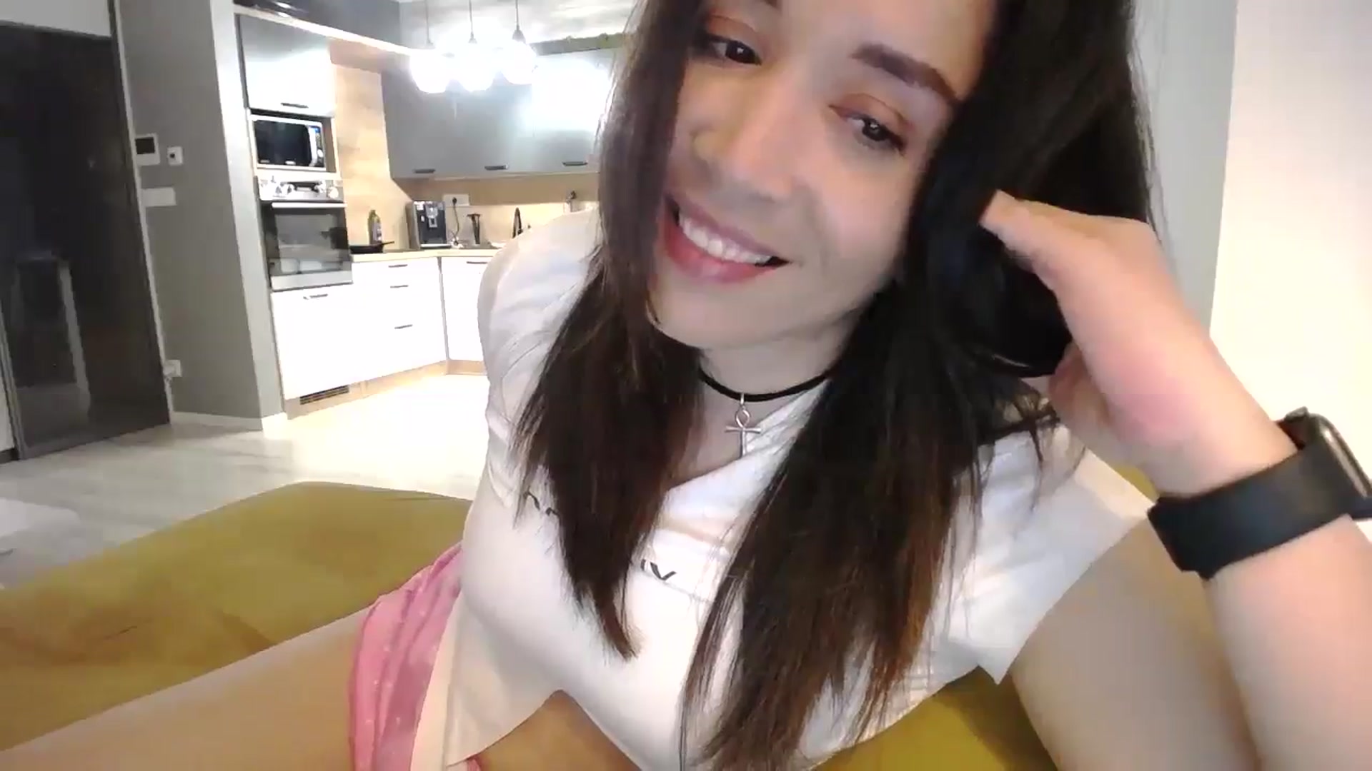 Gallery image thumbnail from Destiny____'s myfreecams stream on, 04/06/2025, 17:54 image 6 of 20