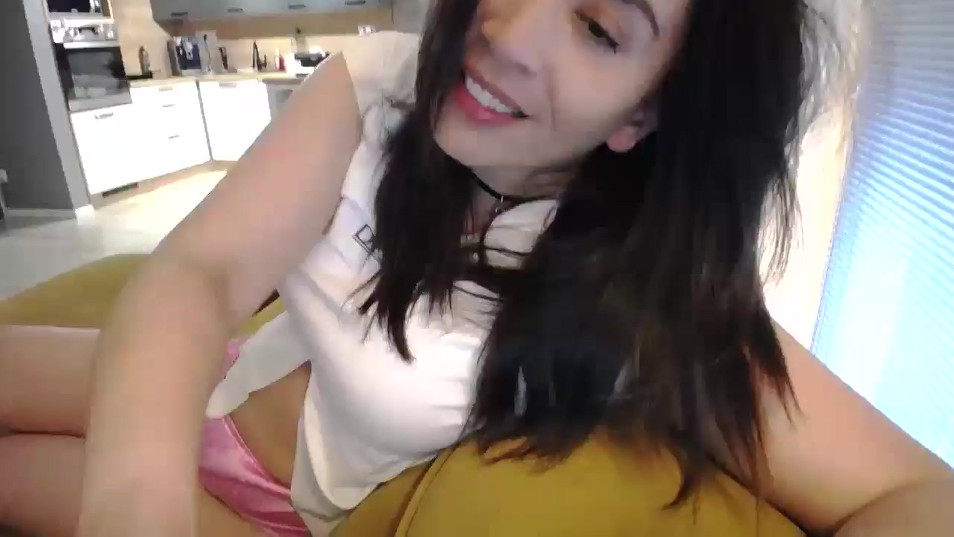 Gallery image thumbnail from Destiny____'s myfreecams stream on, 04/06/2025, 17:54 image 1 of 20