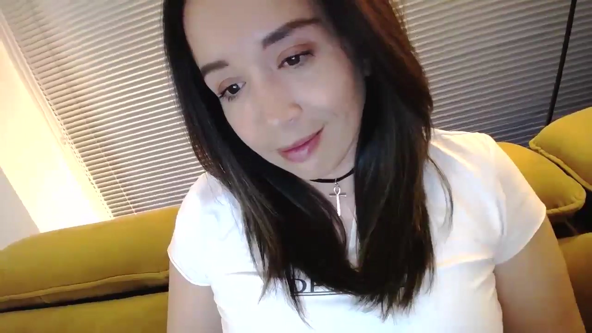 Gallery image thumbnail from Destiny____'s myfreecams stream on, 04/06/2025, 17:54 image 19 of 20