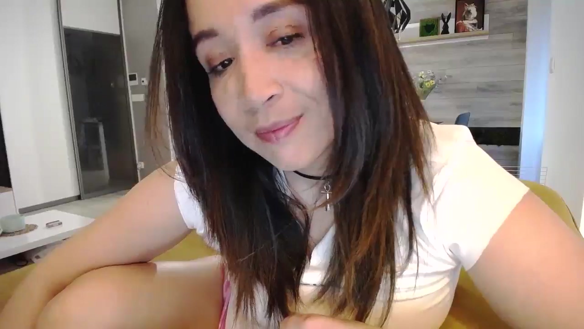 Gallery image thumbnail from Destiny____'s myfreecams stream on, 04/06/2025, 17:54 image 4 of 20