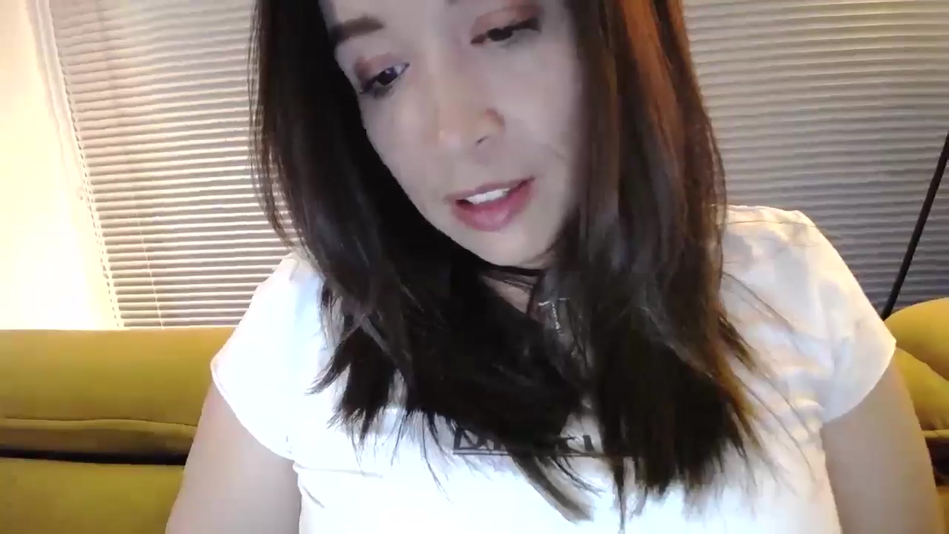 Gallery image thumbnail from Destiny____'s myfreecams stream on, 04/06/2025, 17:54 image 18 of 20