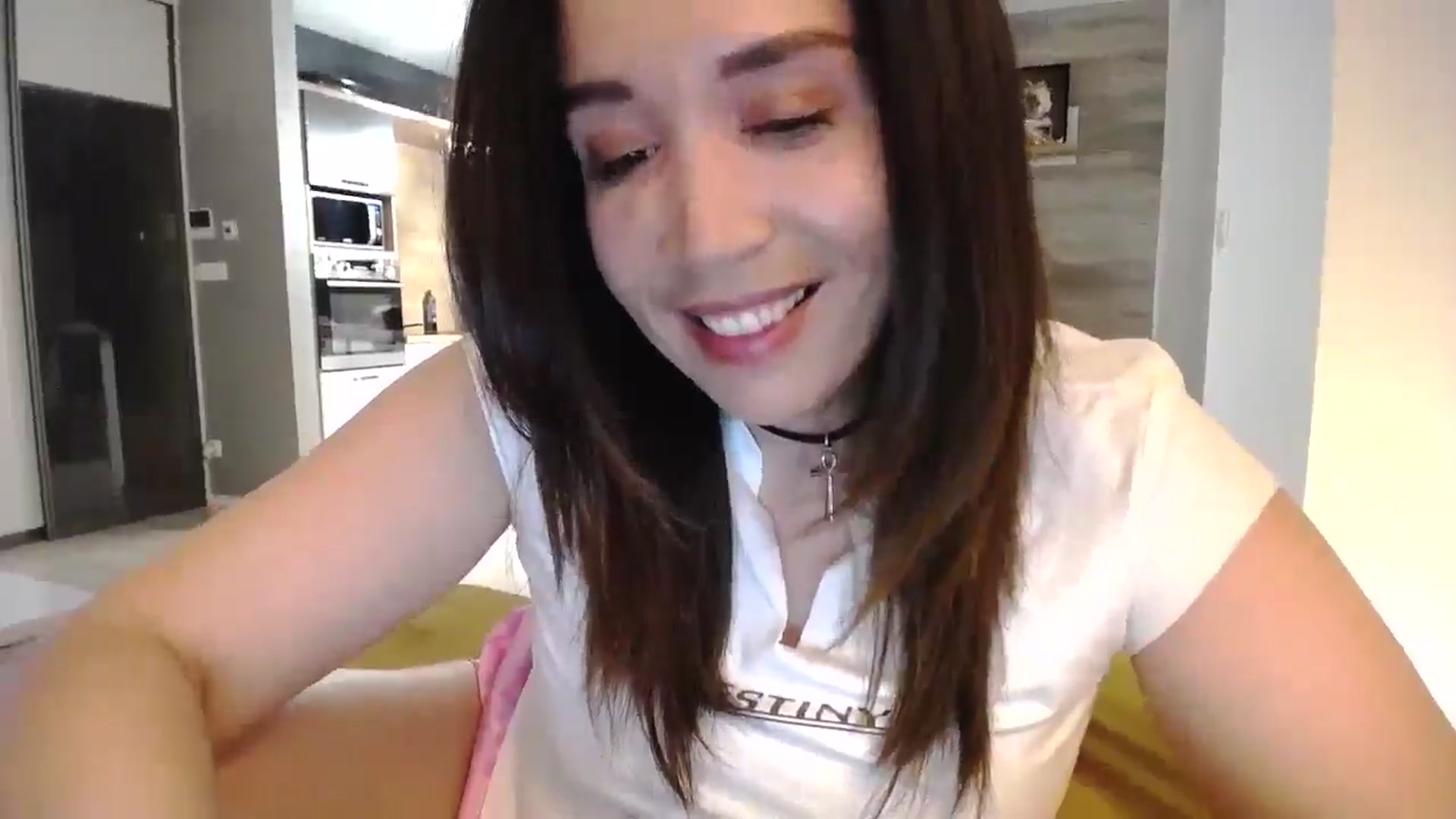 Gallery image thumbnail from Destiny____'s myfreecams stream on, 04/06/2025, 21:42 image 2 of 20