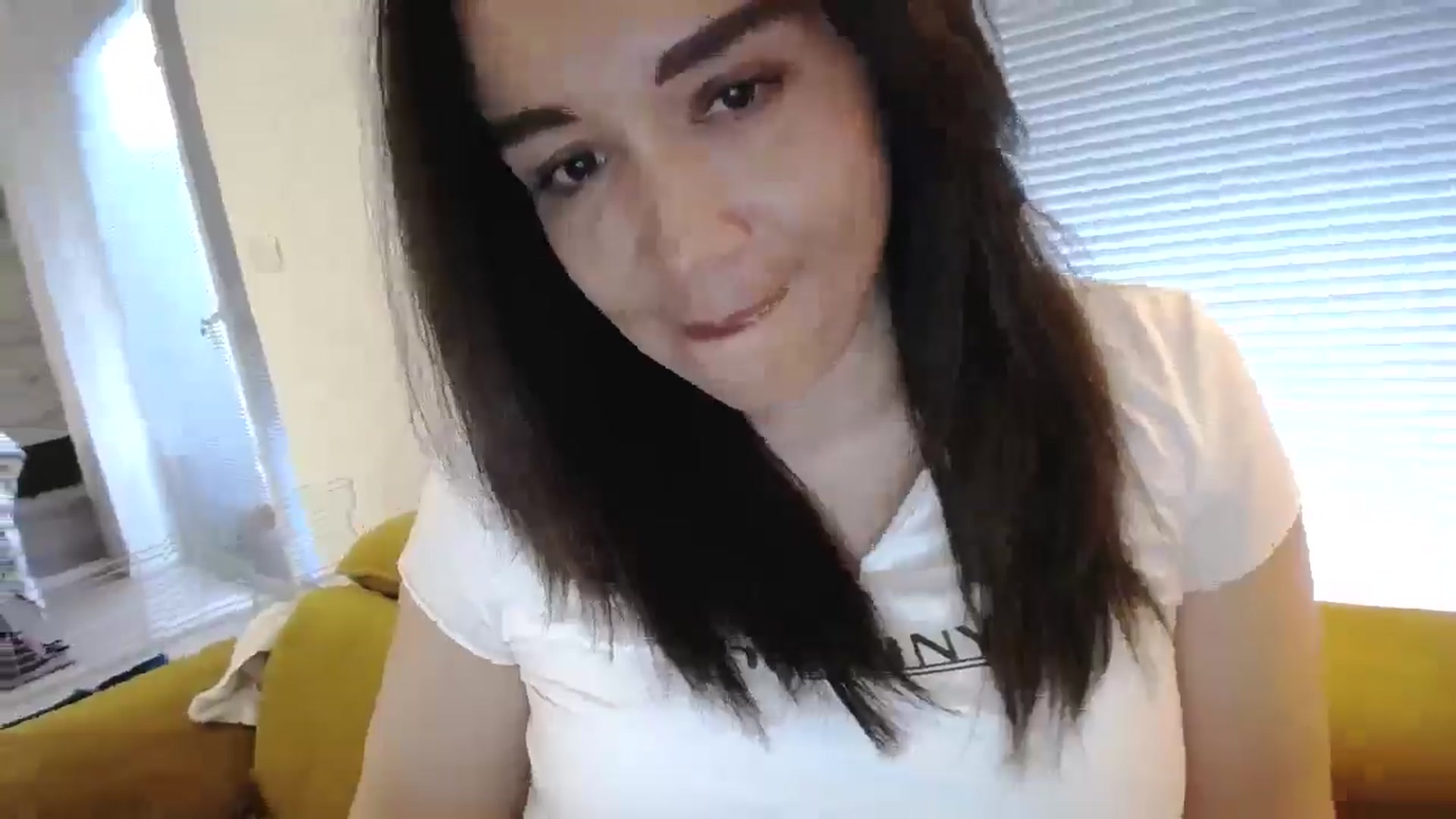 Gallery image thumbnail from Destiny____'s myfreecams stream on, 04/13/2025, 16:27 image 16 of 20