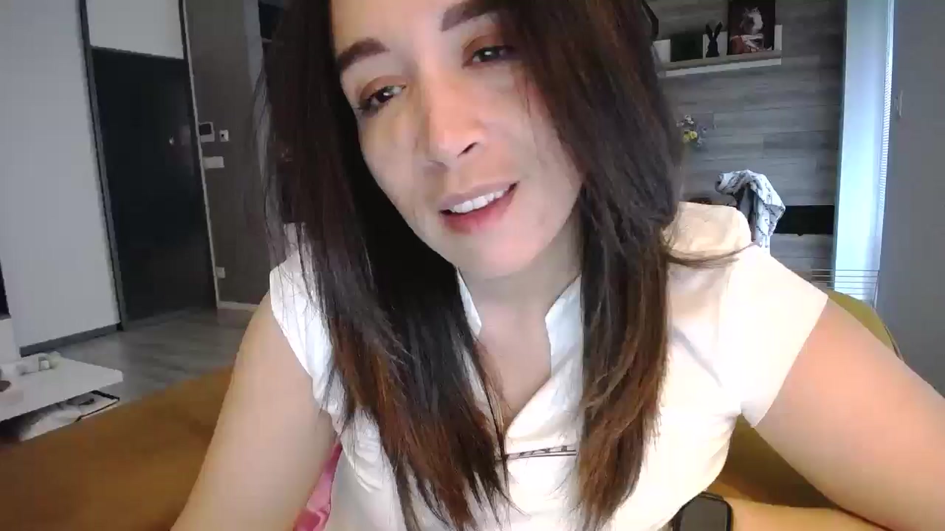 Gallery image thumbnail from Destiny____'s myfreecams stream on, 04/13/2025, 16:27 image 14 of 20