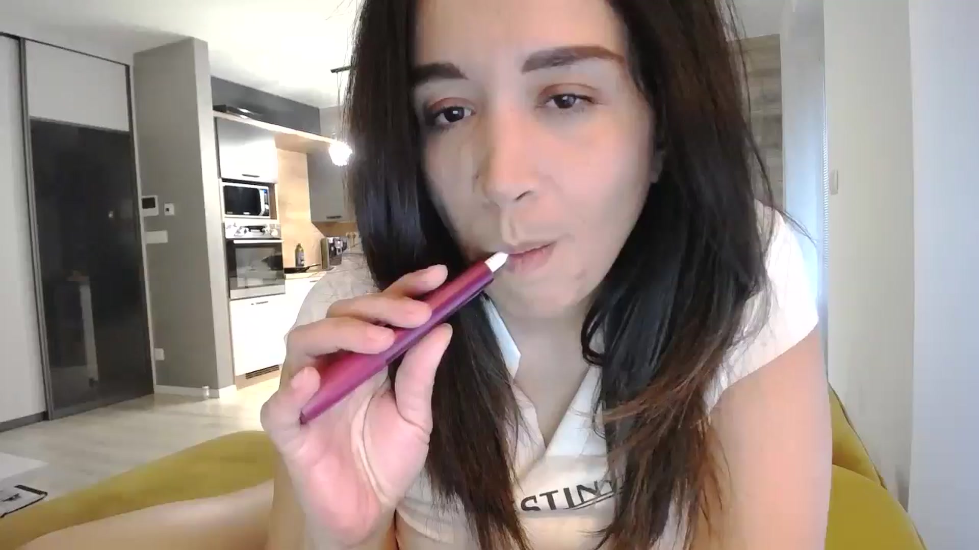 Gallery image thumbnail from Destiny____'s myfreecams stream on, 04/13/2025, 16:27 image 17 of 20