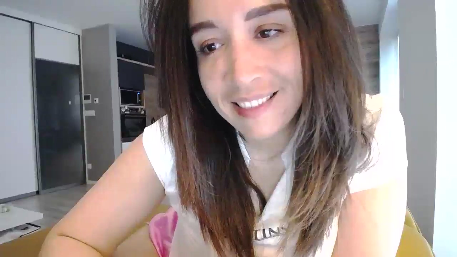 Gallery image thumbnail from Destiny____'s myfreecams stream on, 04/13/2025, 16:27 image 5 of 20