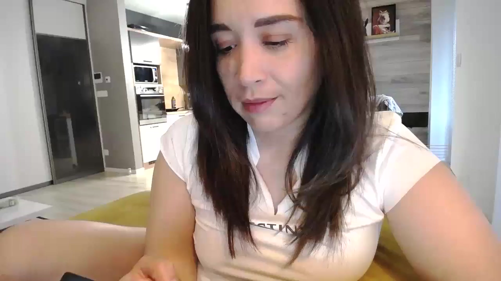 Gallery image thumbnail from Destiny____'s myfreecams stream on, 04/13/2025, 16:27 image 18 of 20
