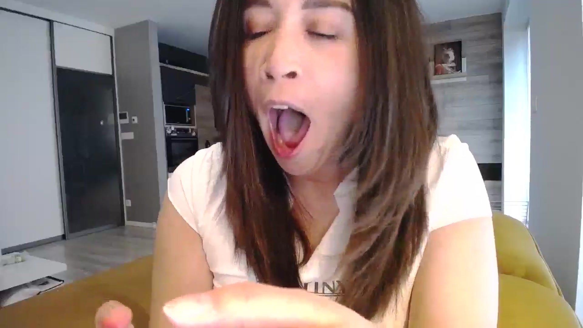 Gallery image thumbnail from Destiny____'s myfreecams stream on, 04/13/2025, 16:27 image 8 of 20