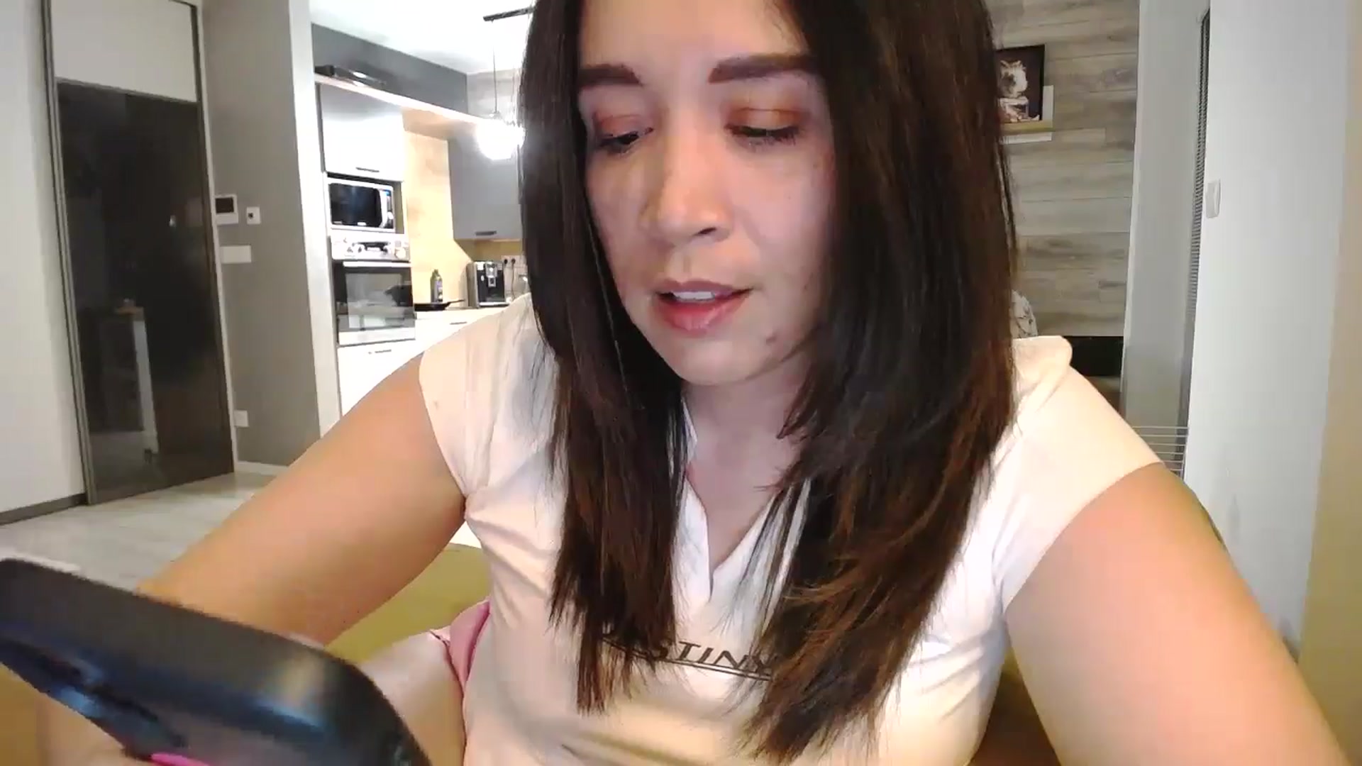 Gallery image thumbnail from Destiny____'s myfreecams stream on, 04/13/2025, 18:18 image 14 of 20