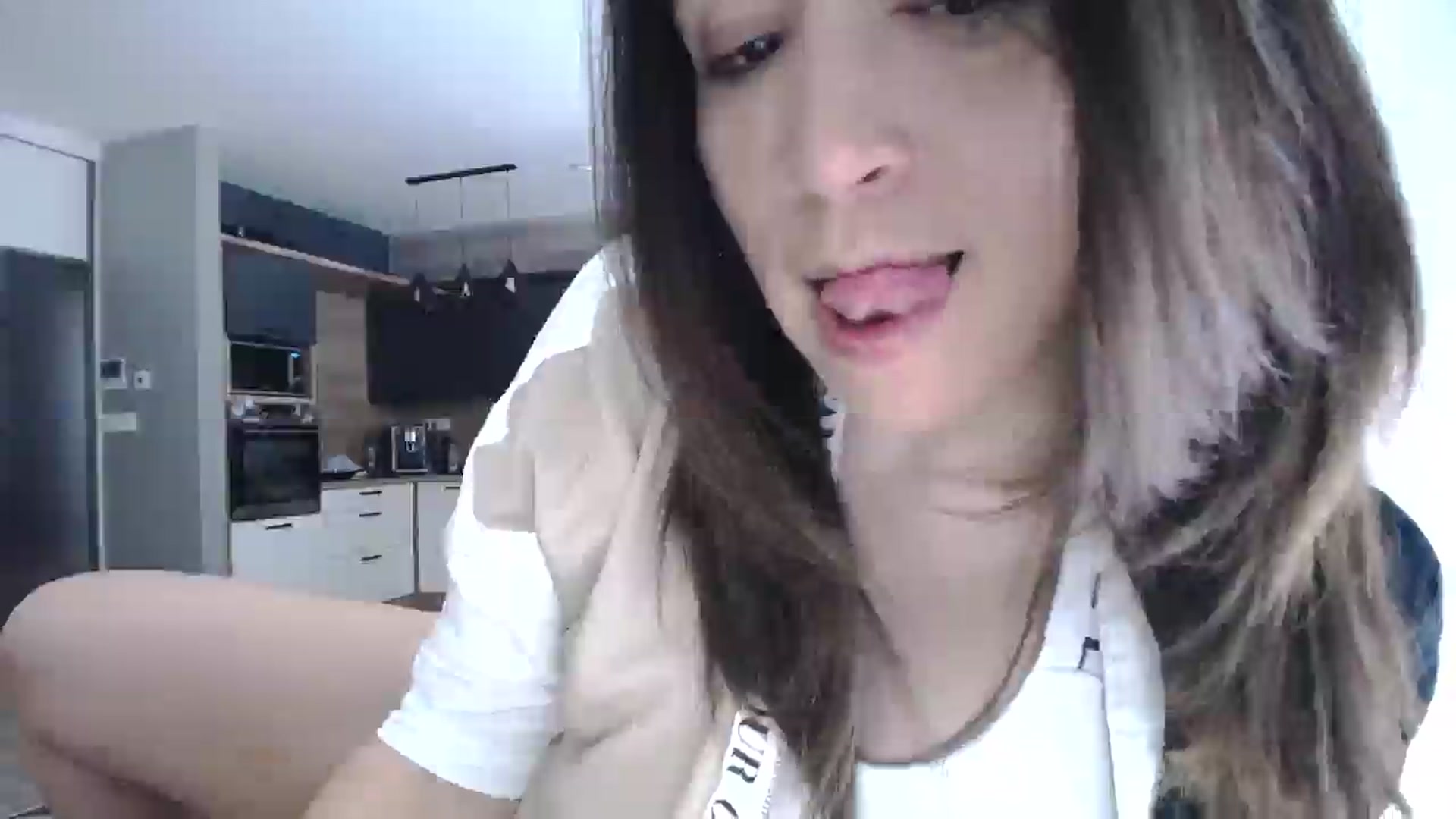 Gallery image thumbnail from Destiny____'s myfreecams stream on, 04/19/2025, 16:00 image 9 of 20
