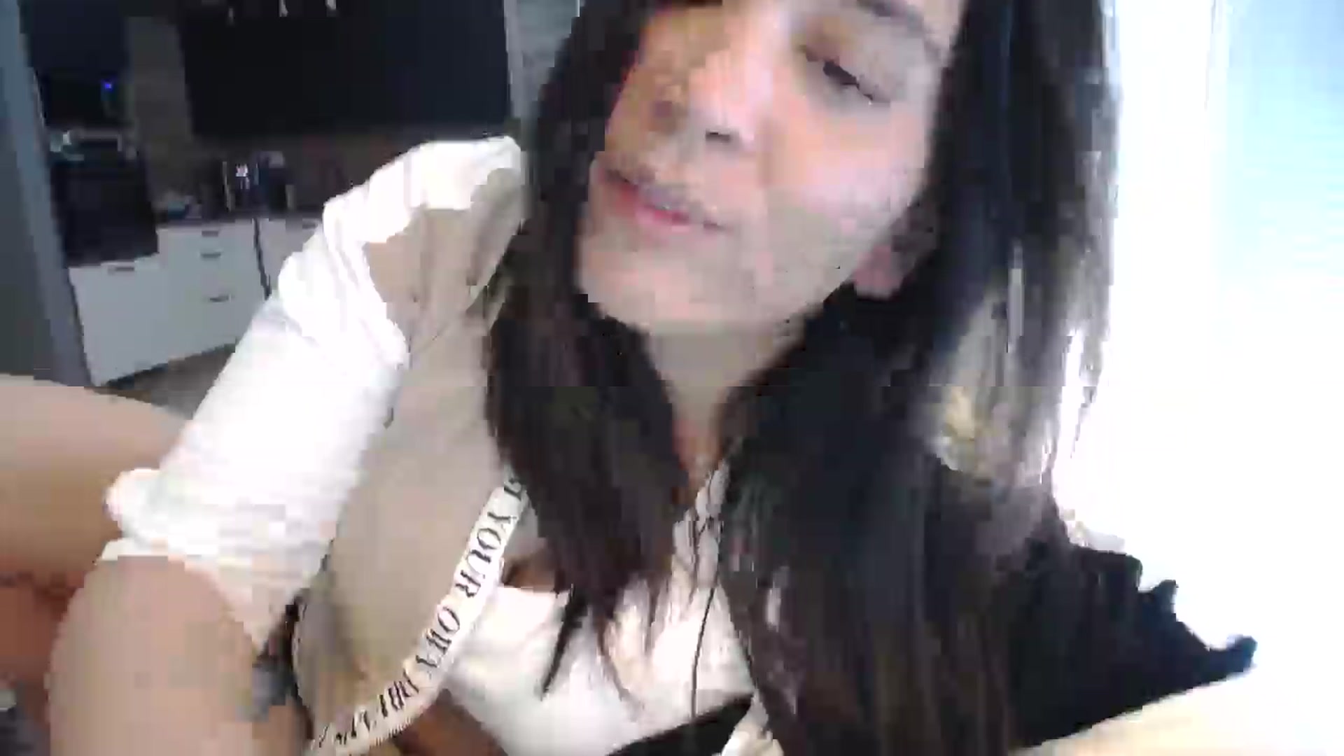 Gallery image thumbnail from Destiny____'s myfreecams stream on, 04/19/2025, 16:00 image 16 of 20