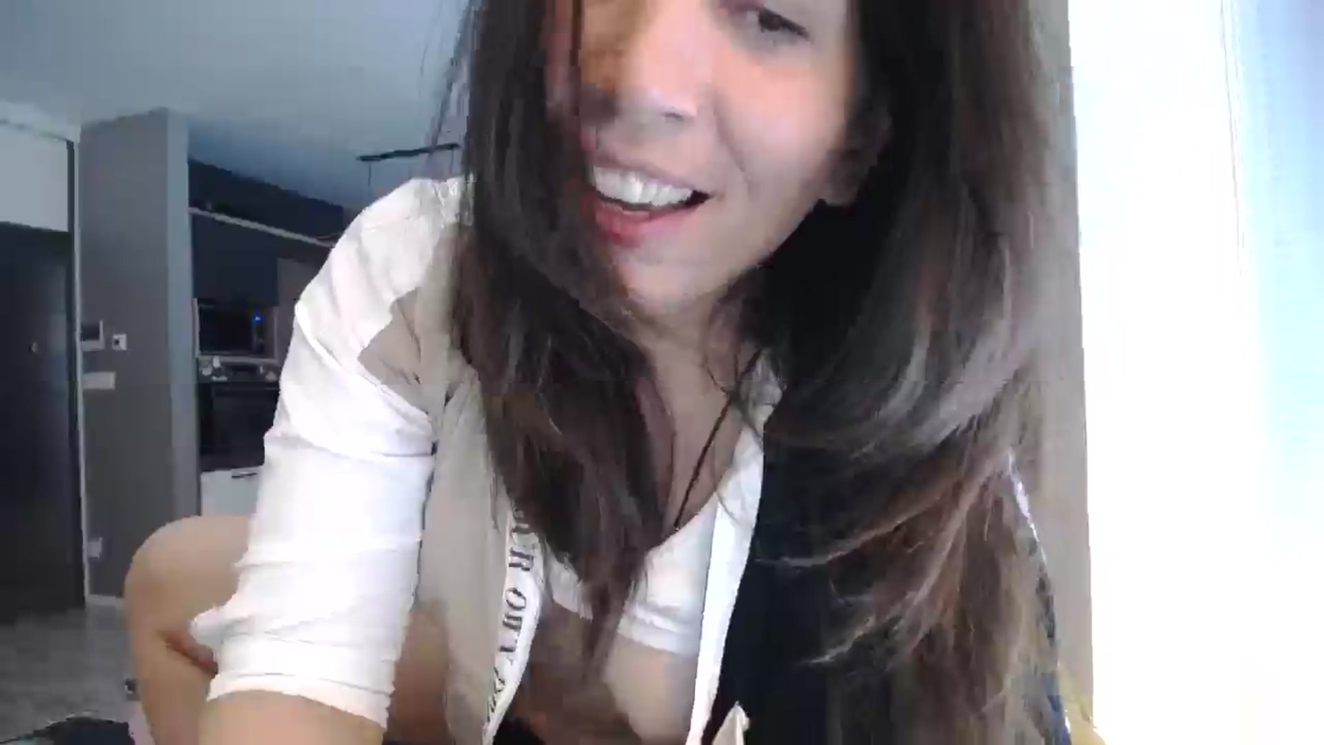 Gallery image thumbnail from Destiny____'s myfreecams stream on, 04/19/2025, 16:00 image 15 of 20
